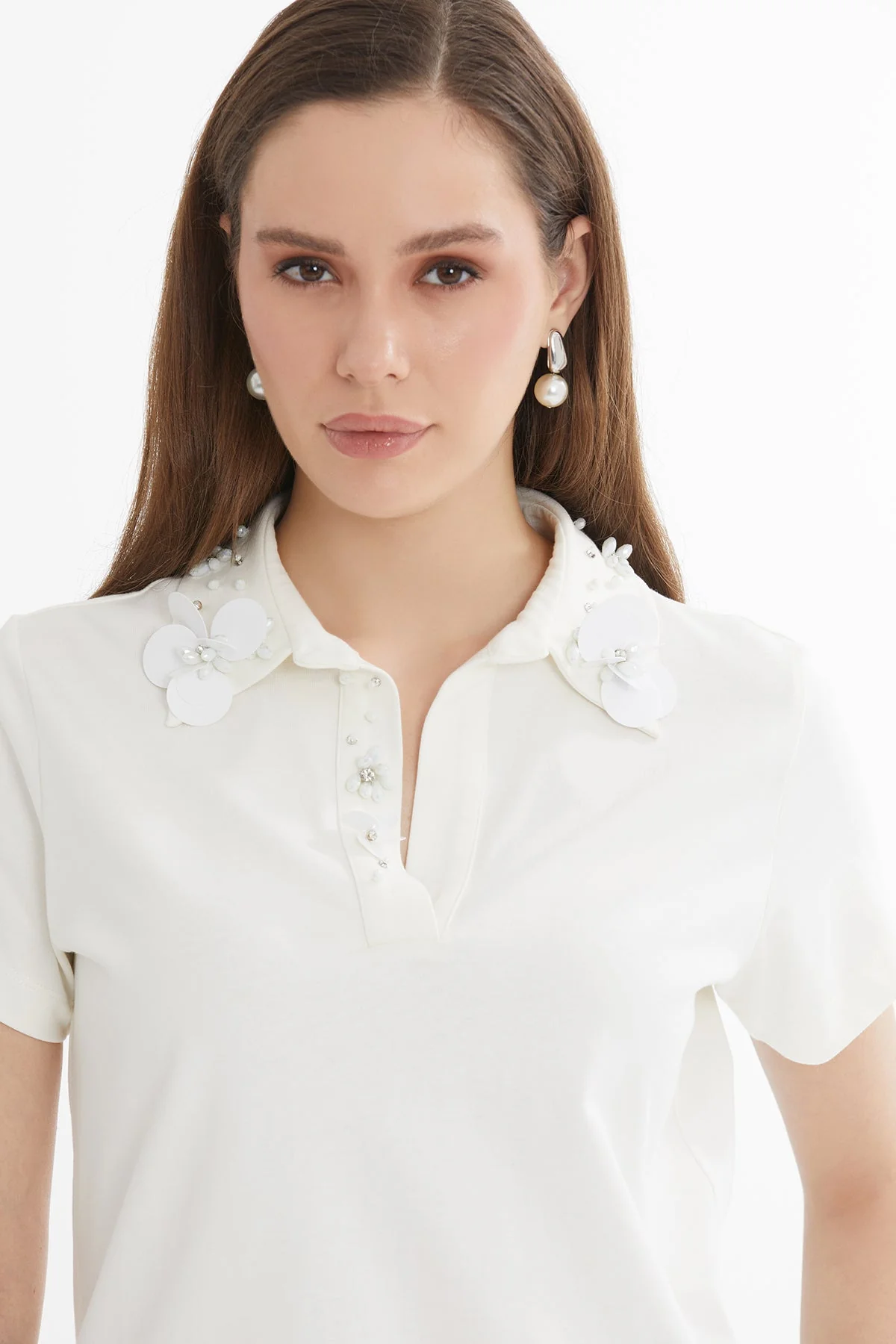 Ecru Embroidered Collar Detail T-Shirt - Image 2