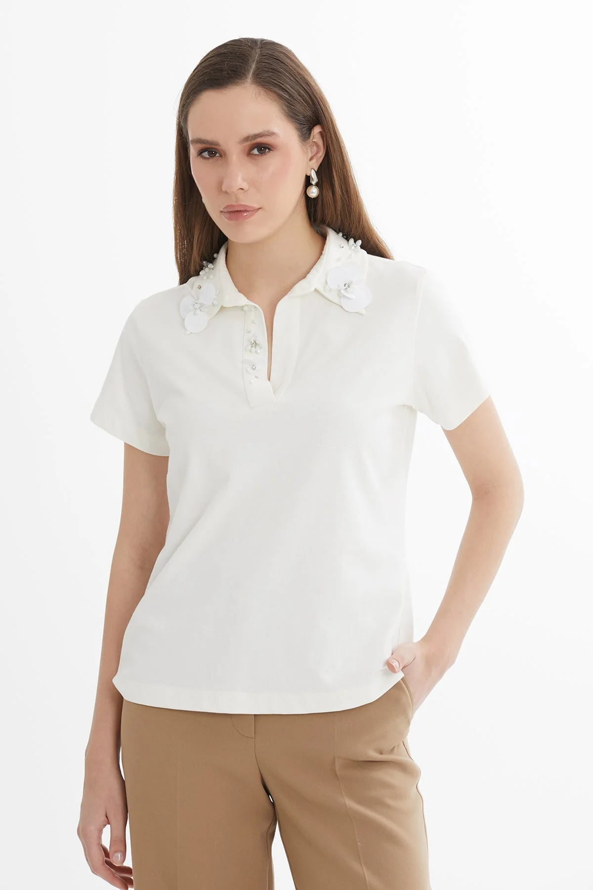 Ecru Embroidered Collar Detail T-Shirt - Image 3