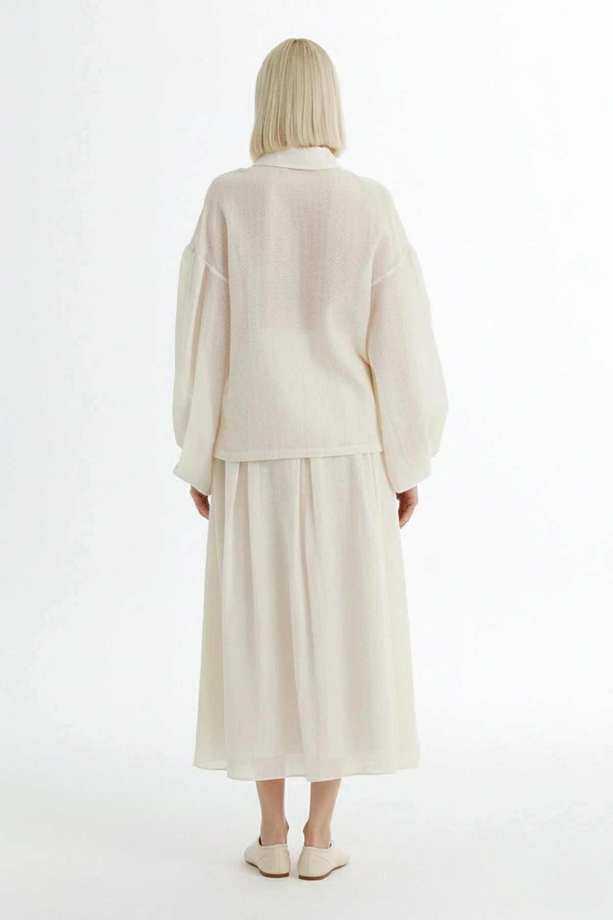 Ecru Embroidered Collar Shirt Pleated Skirt Set - Image 4