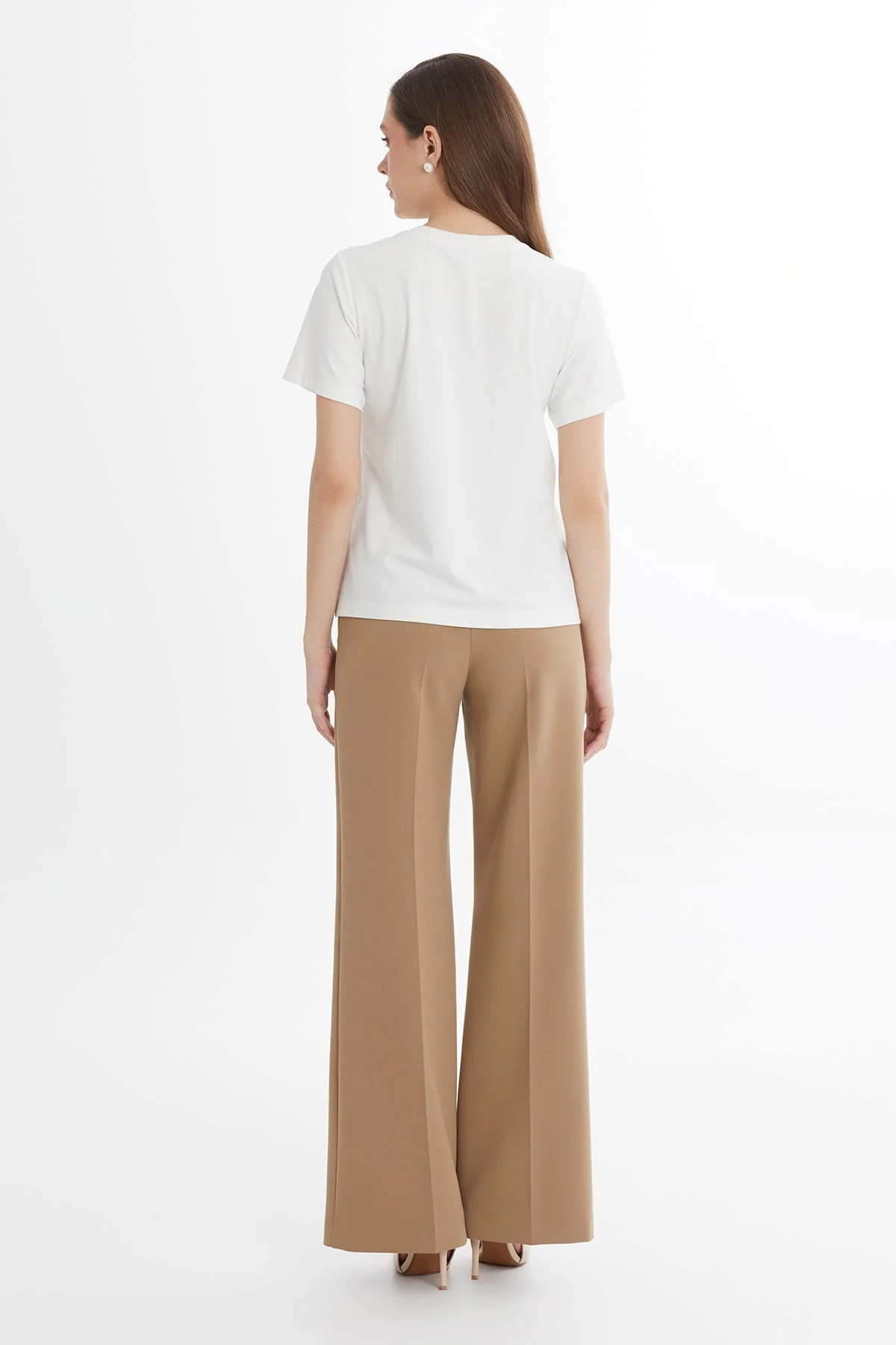 Ecru Embroidered Detail T-Shirt - Image 4