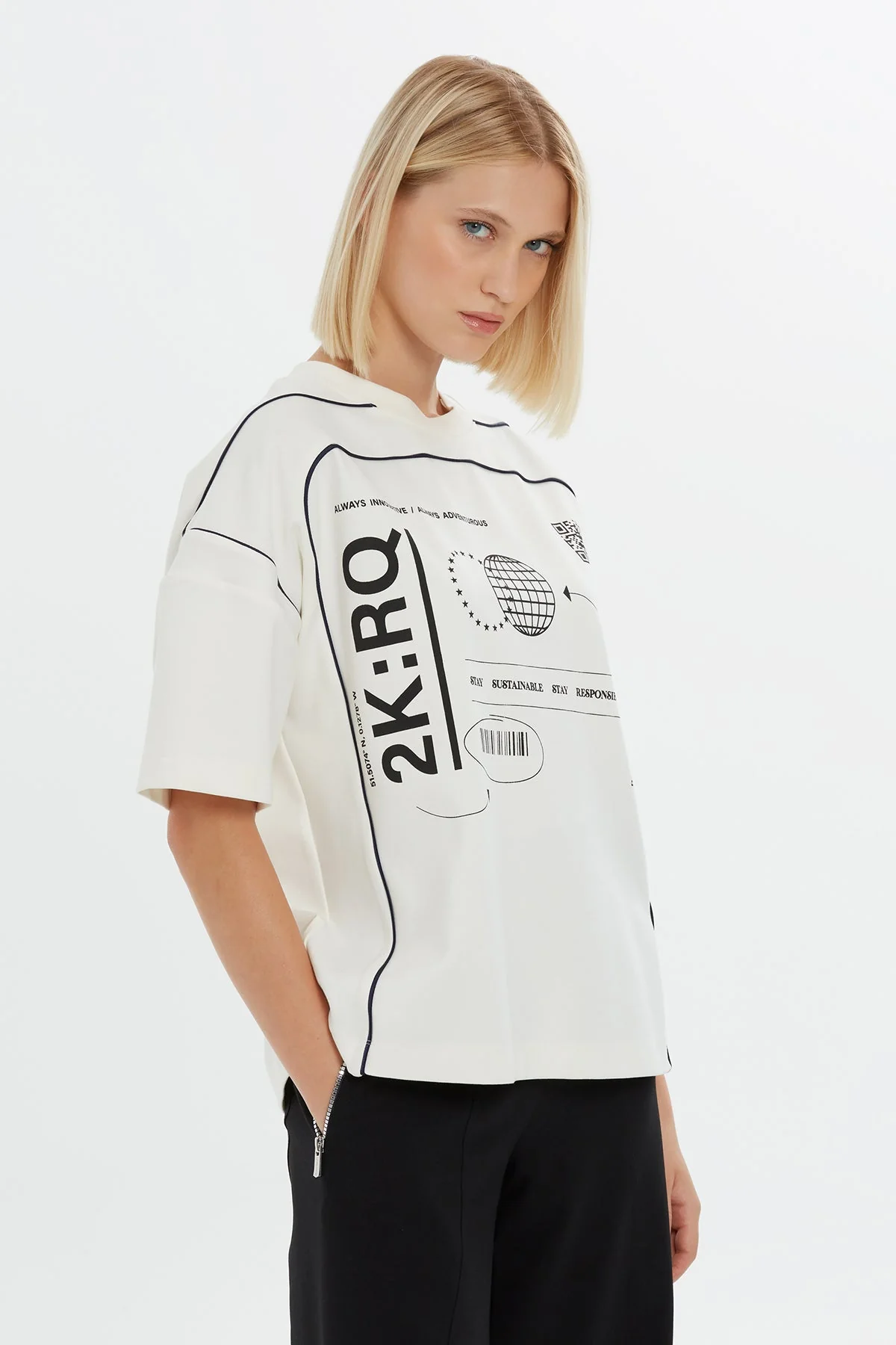 Ecru Graphic Printed T-Shirt - Image 2