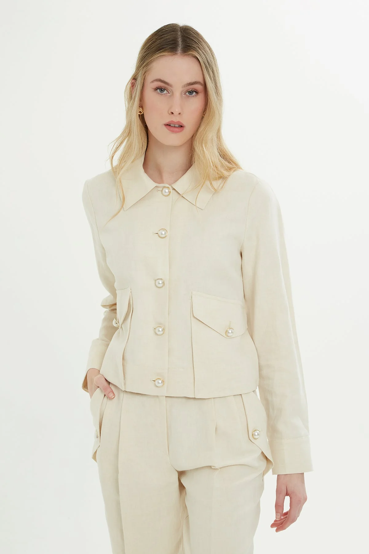 Ecru Shirt-Collar Tailored Jacket - Image 2