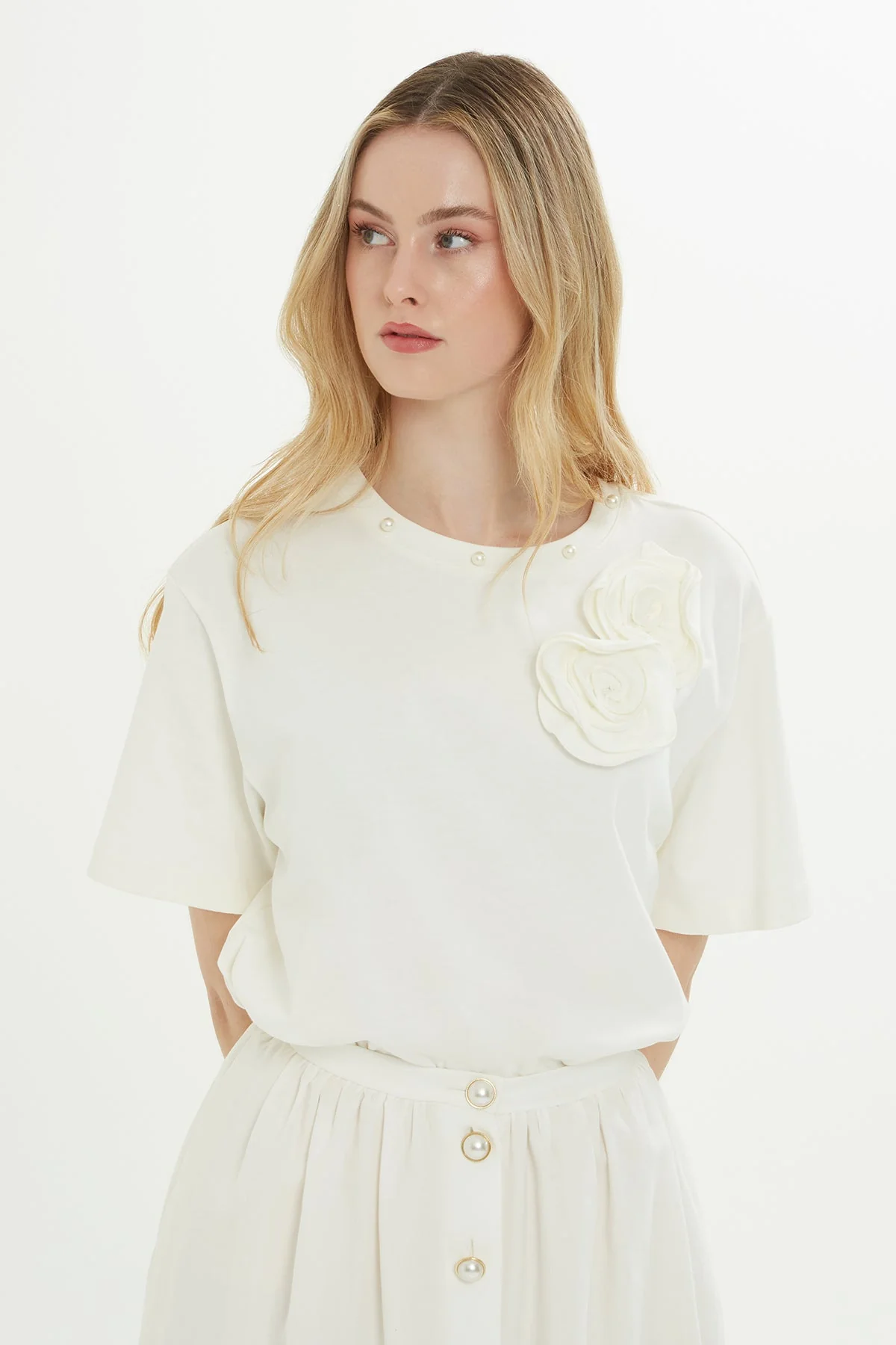 Ecru Side-Slit Midi Skirt - Image 2