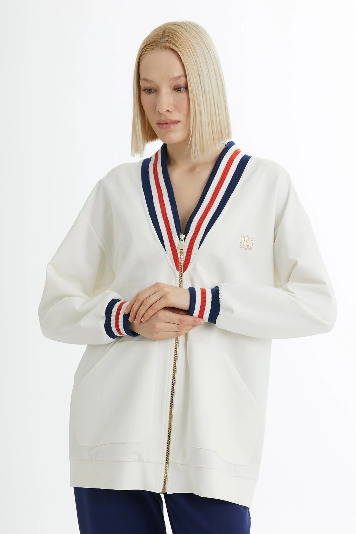 Ecru Striped Knit Collar Sweat Set - Image 2