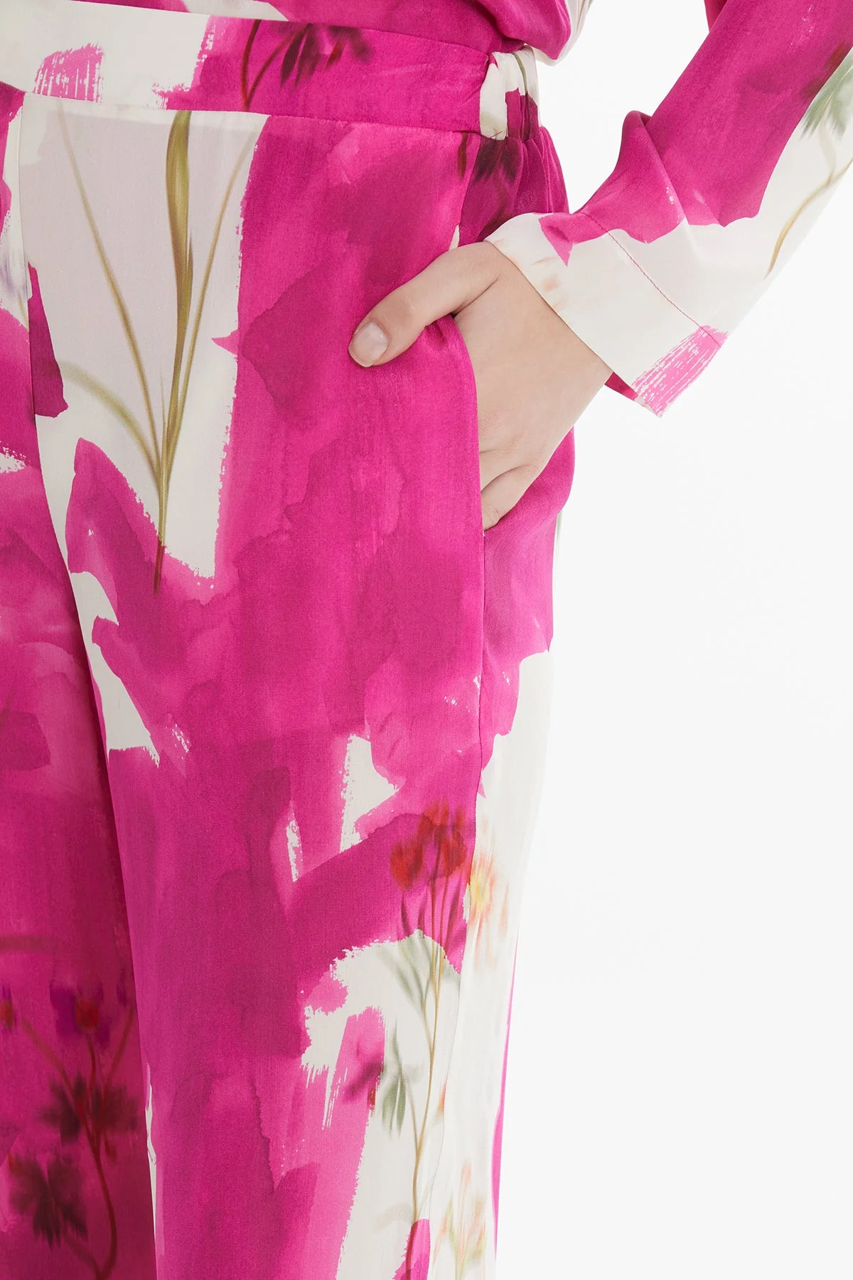 Elasticated Waist Printed Trousers - Image 3