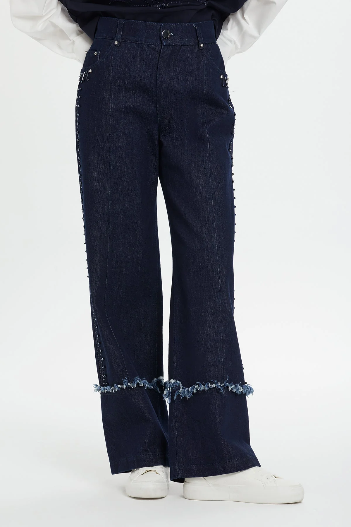 Embroidered Wide-Leg Jeans - Image 2