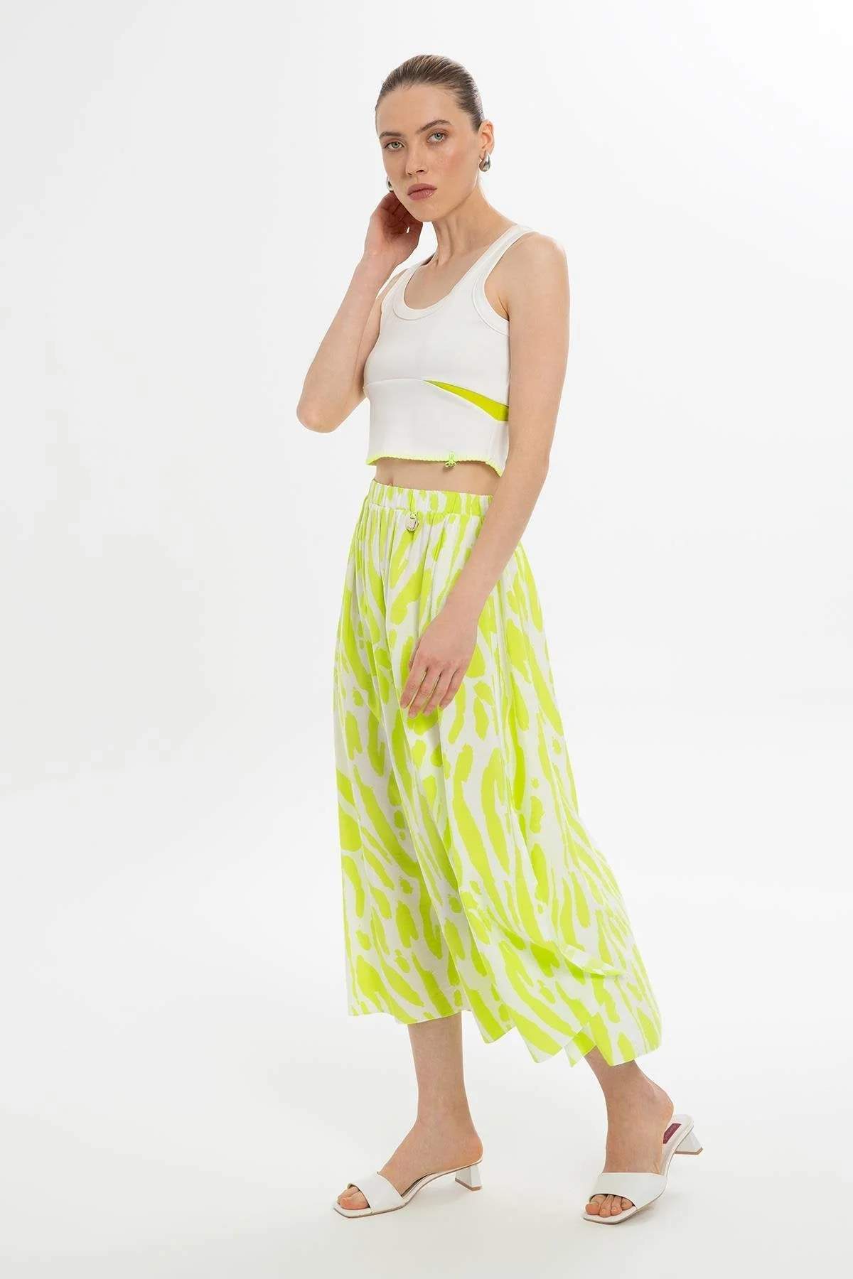 Green Patterned Midi Skirt - Image 3