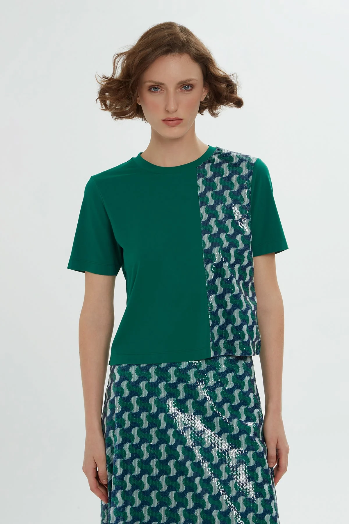 Green Sequin-Detail Tracksuit - Image 2