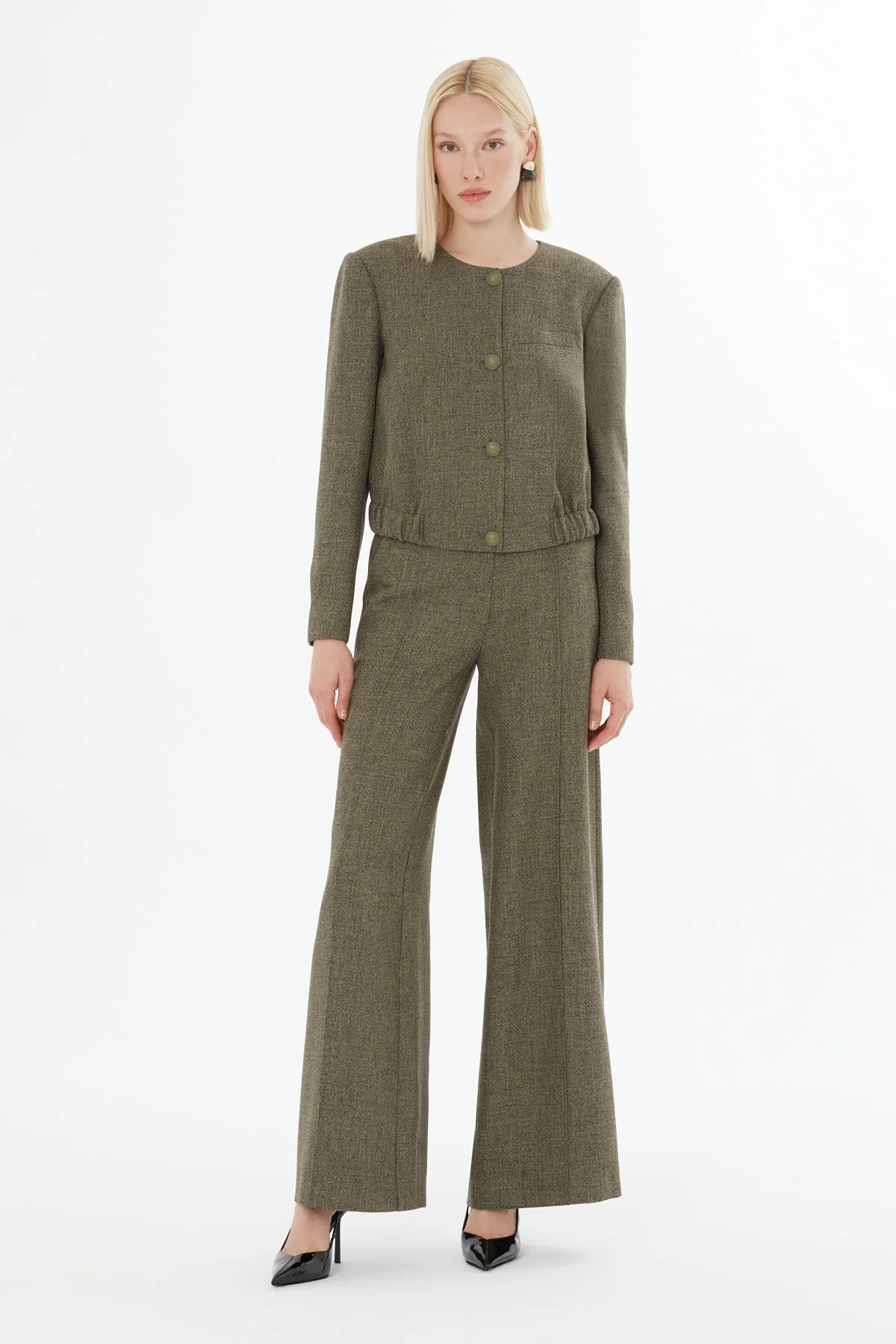 Green Suit with Elasticated-Waist Jacket