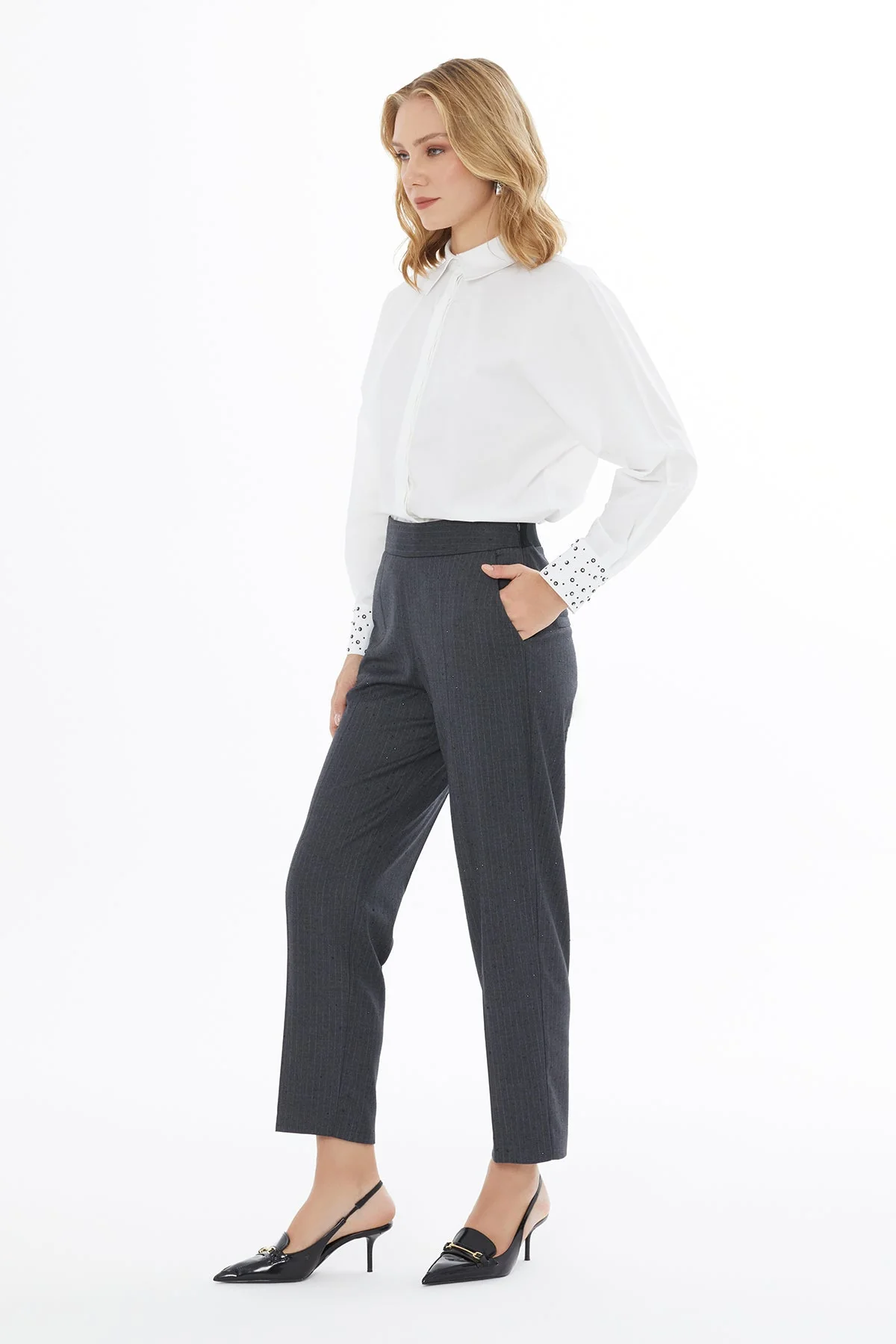Grey Ankle-Length Trousers - Image 3