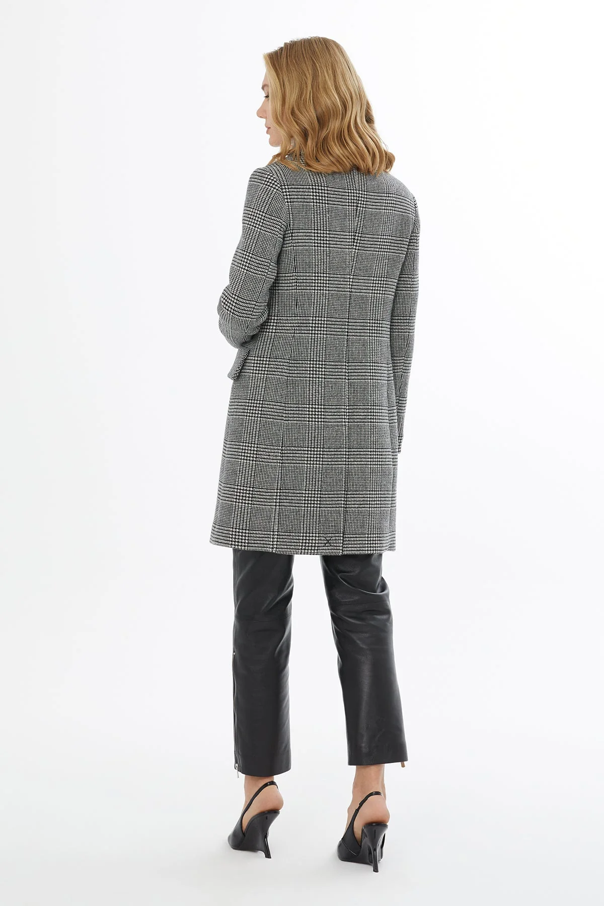 Grey Button-Front Jacket with Pockets - Image 5