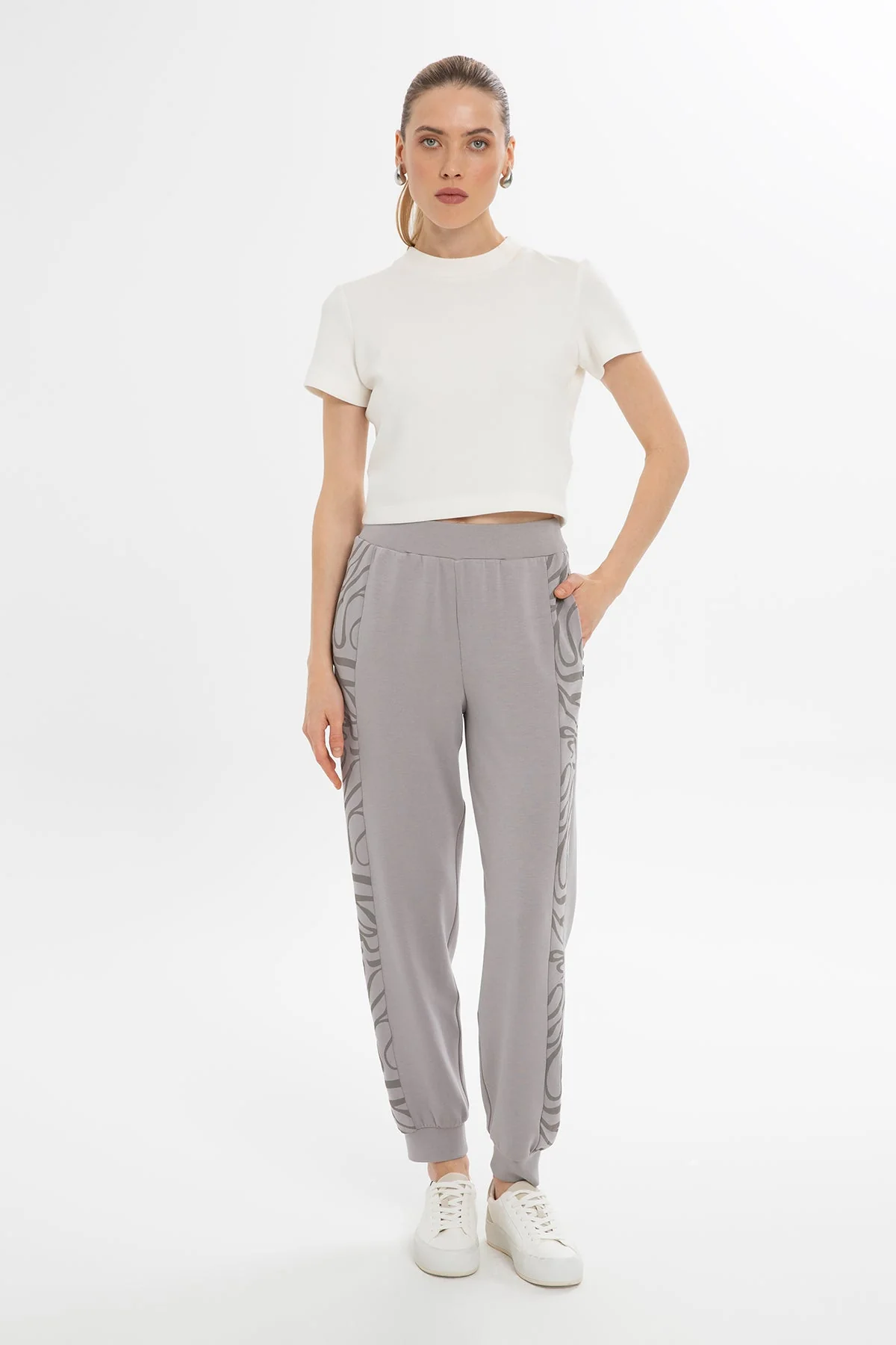 Grey Elastic-Hem Sweatpants