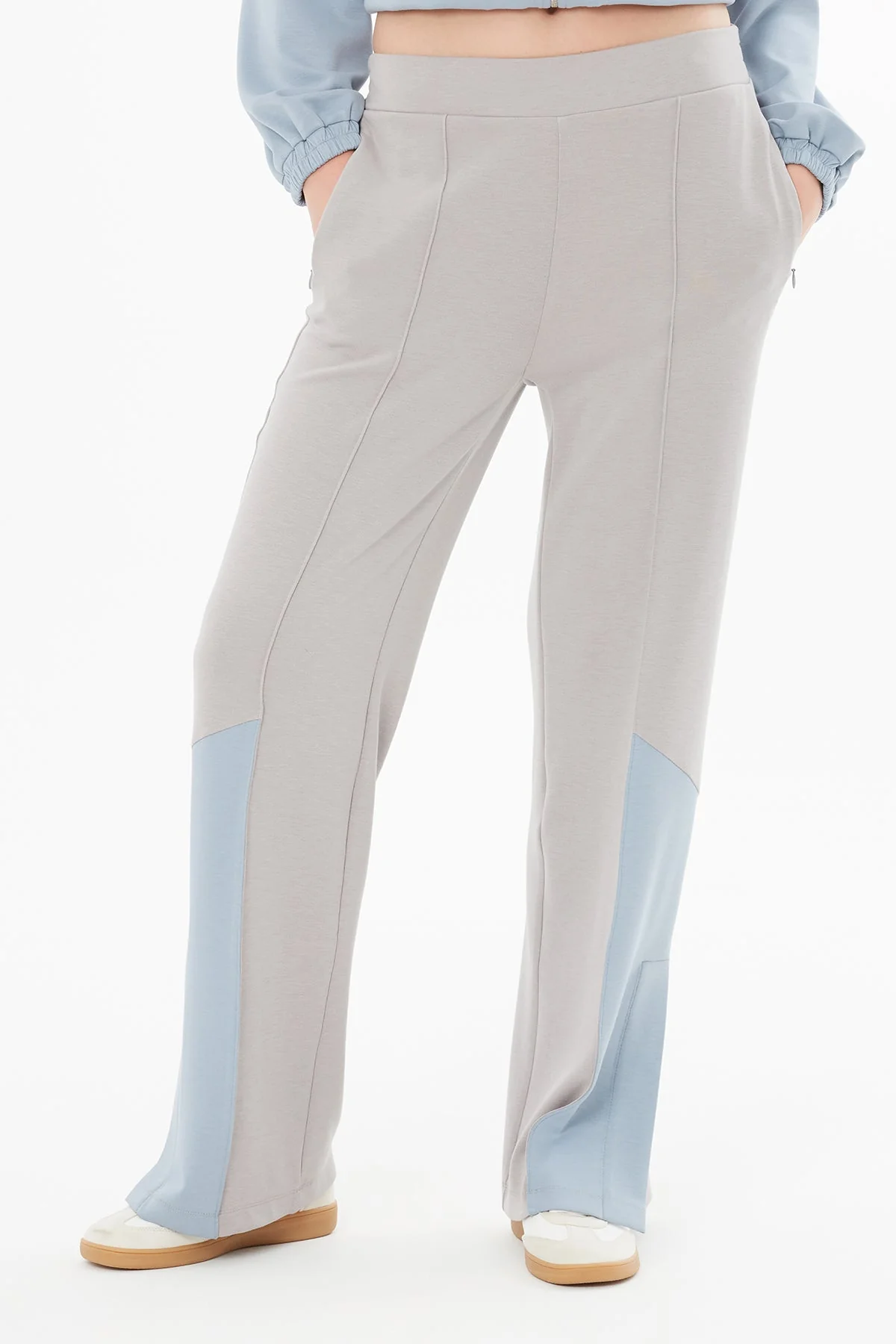 Grey High-Waist Pocketed Sweatpants - Image 2