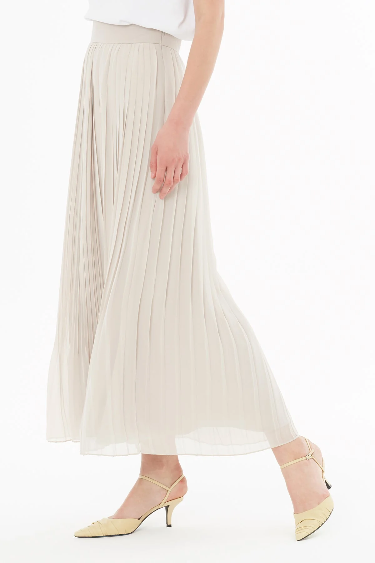 Grey Pleated Chiffon Maxi Skirt - Image 3