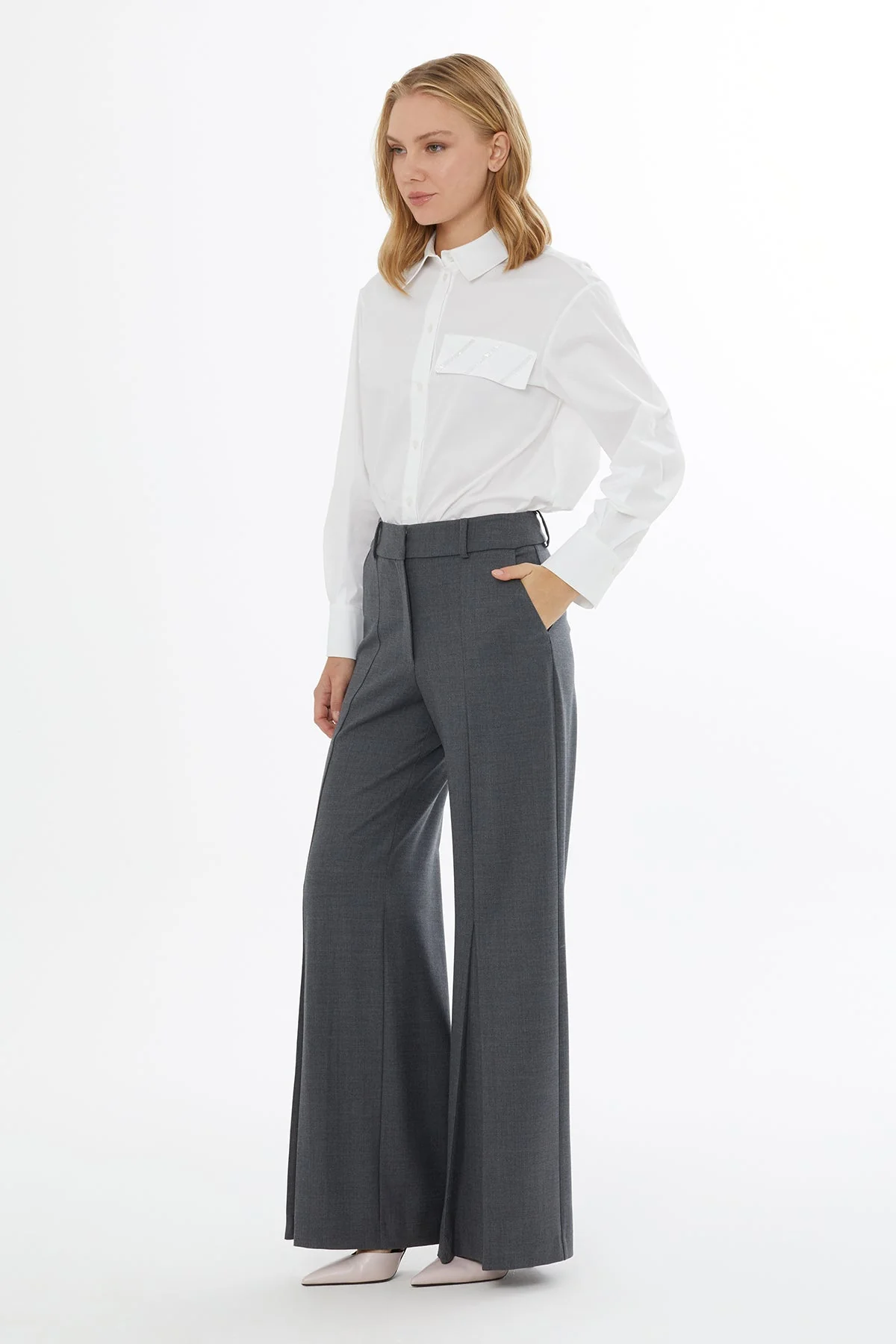 Grey Wide-Leg Pleated Trousers - Image 3