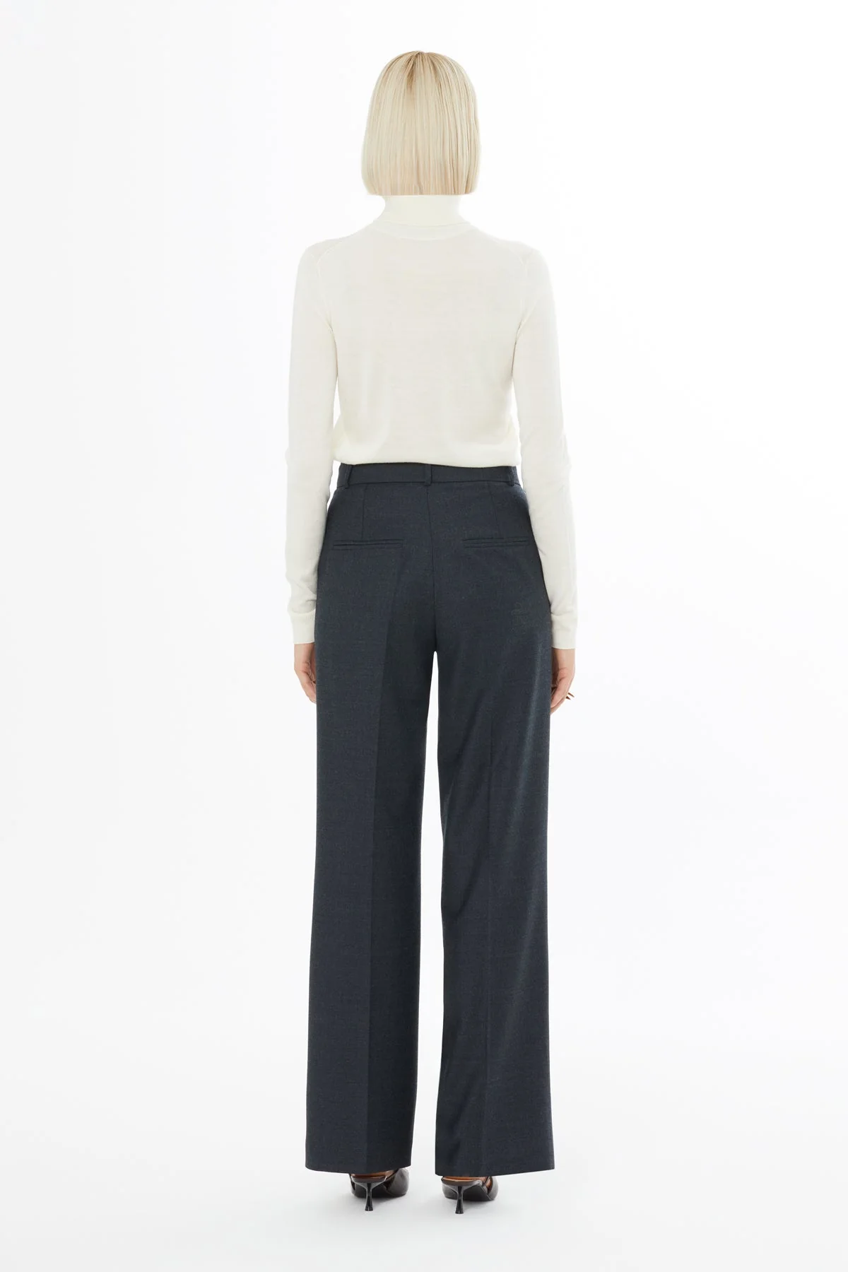 Grey Wide-Leg Trousers - Image 4