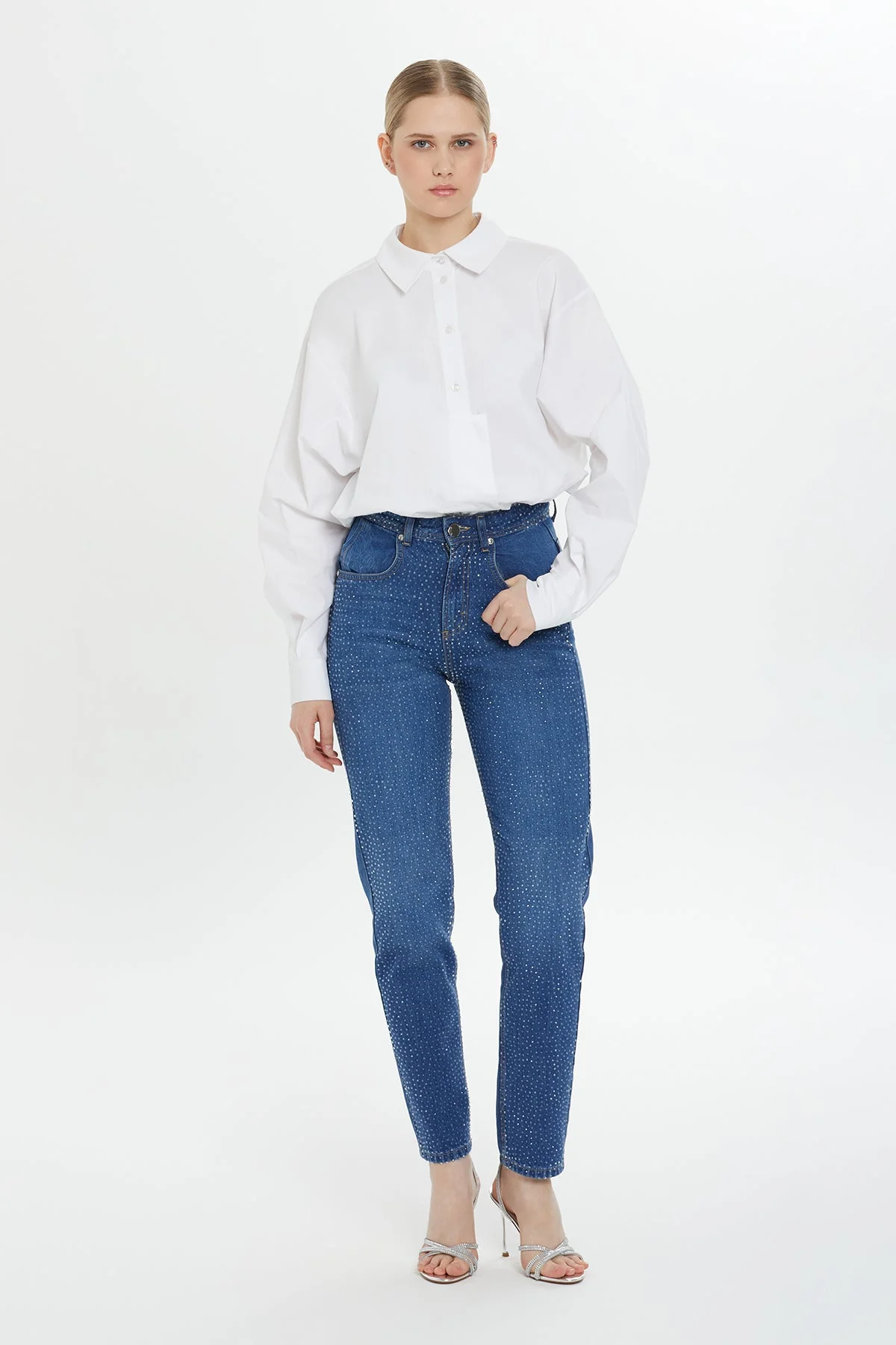 Jacron Detailed Mom Jeans