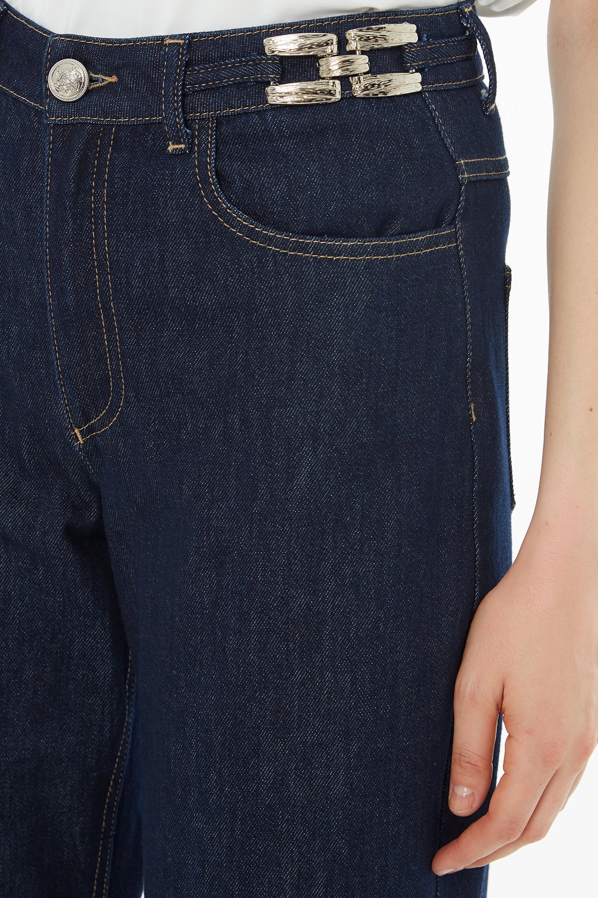 Jean with Double-Hemmed Detail - Image 2