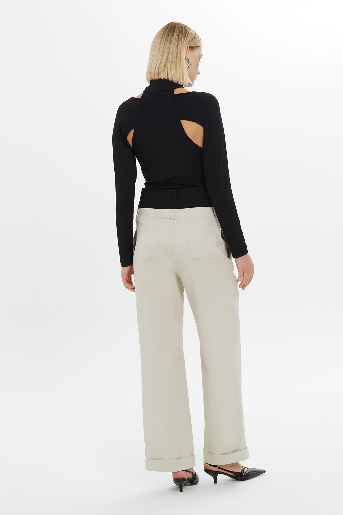 Laser-Detail Pleated Wide-Leg Pants - Image 5