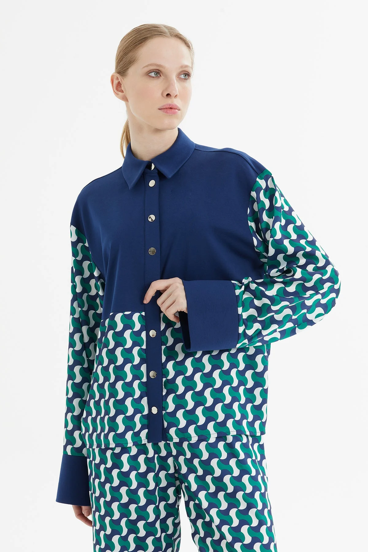 Navy Geometric-Pattern Tracksuit - Image 2