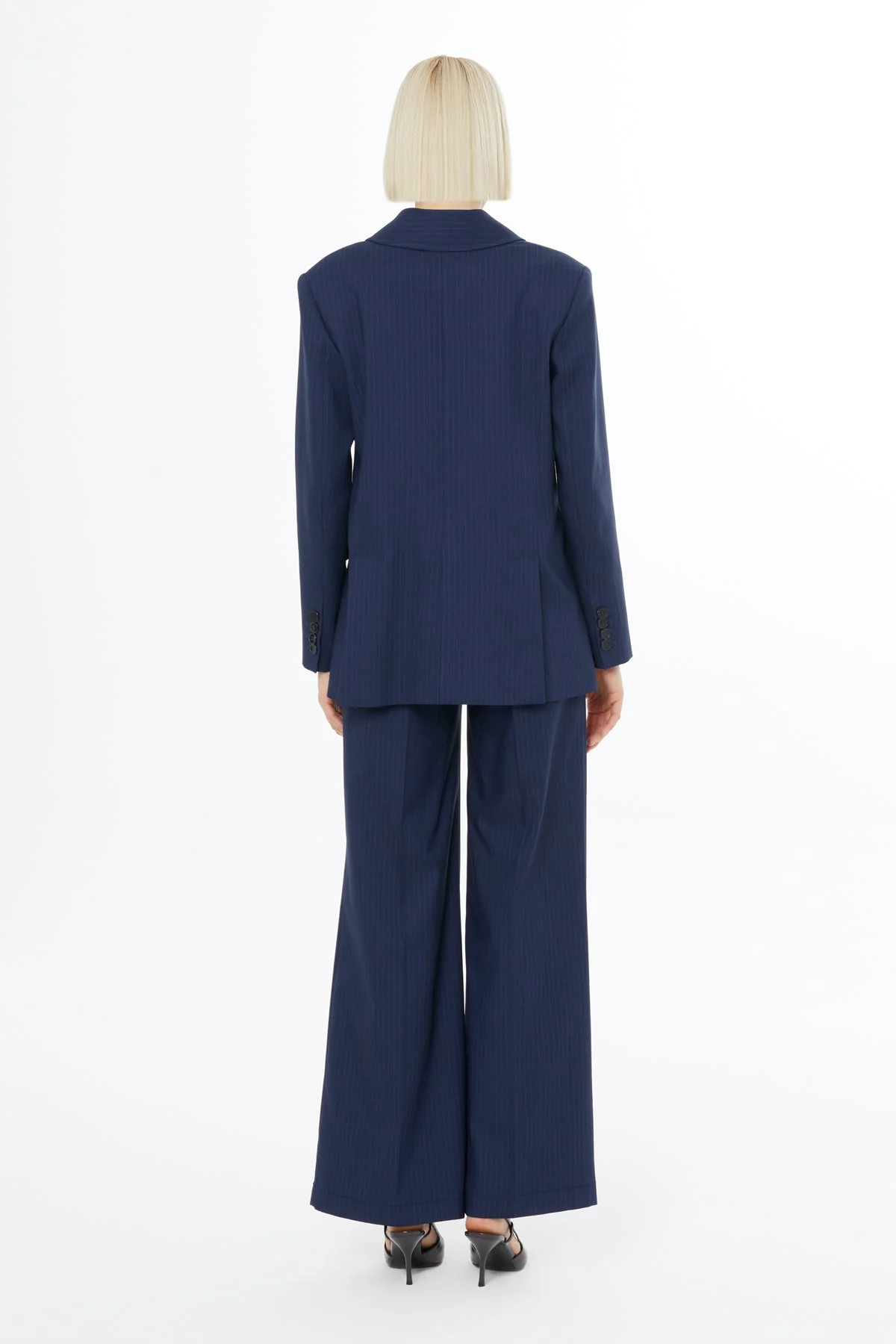 Navy Suit with Double-Breasted Jacket - Image 4