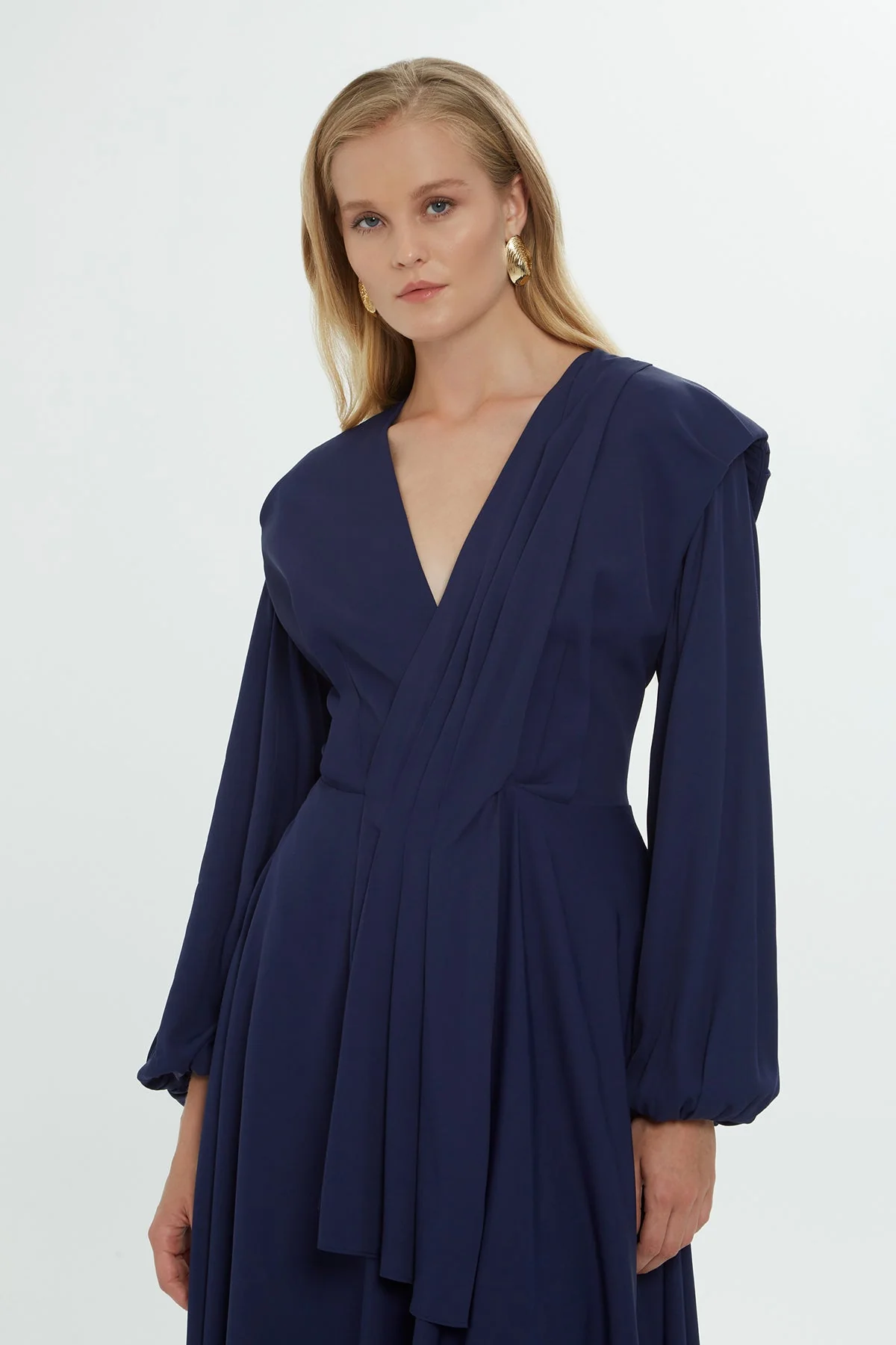 Navy V-Neck Midi Dress - Image 2