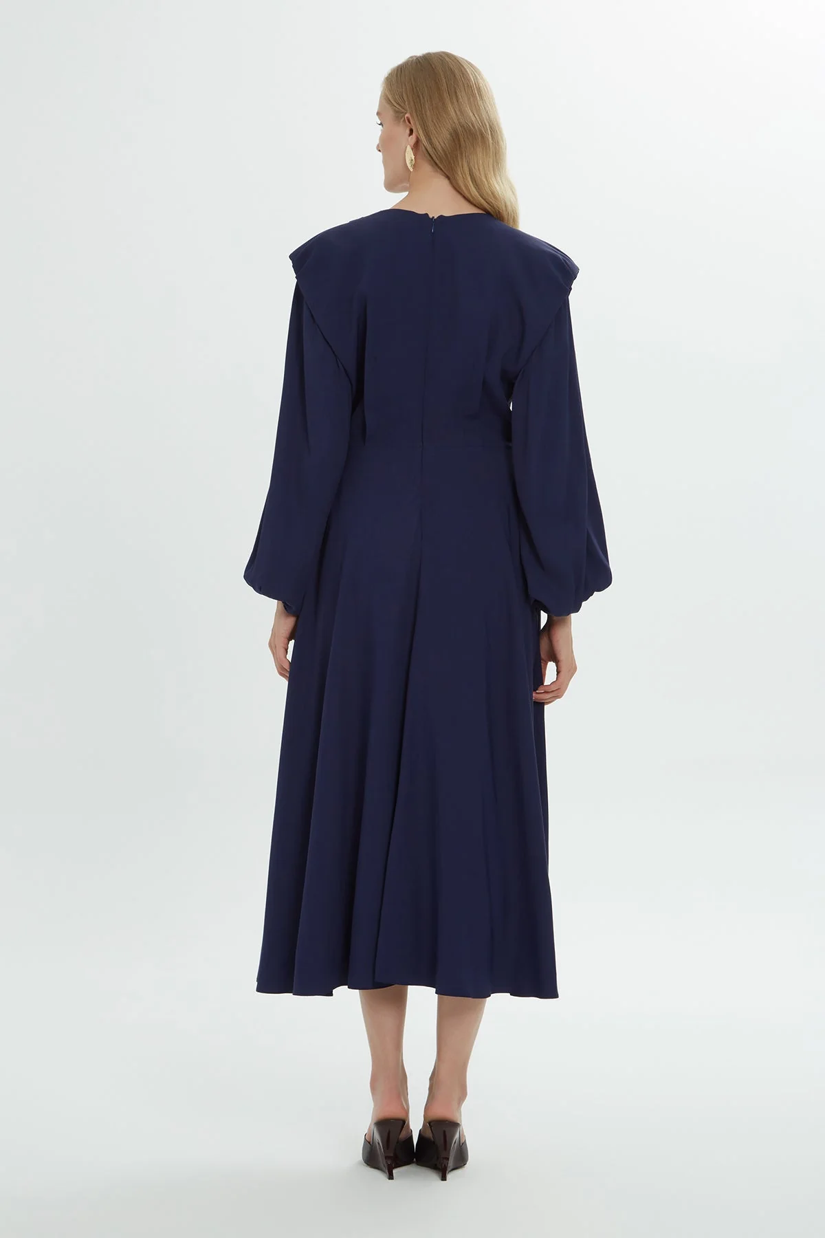 Navy V-Neck Midi Dress - Image 4