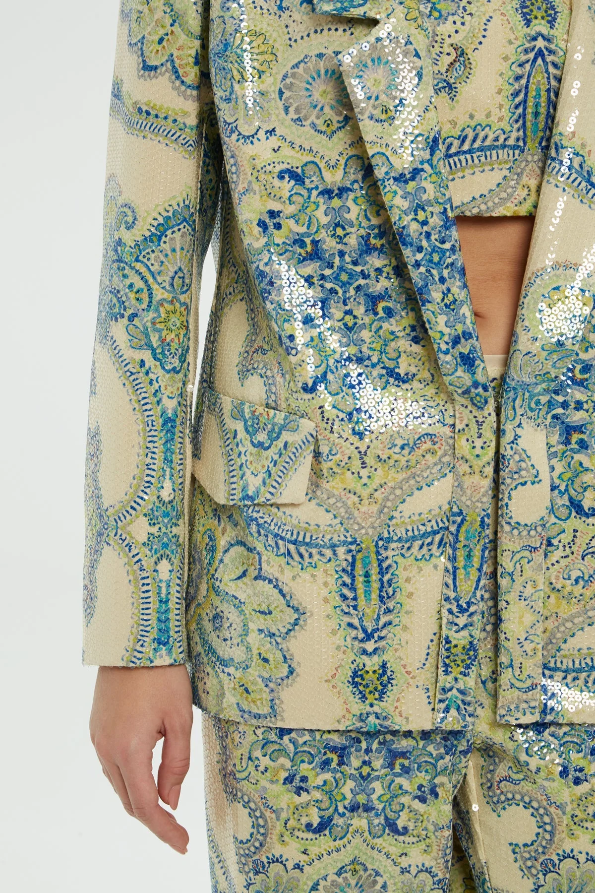 Original-Color Patterned Sequin Jacket - Image 2