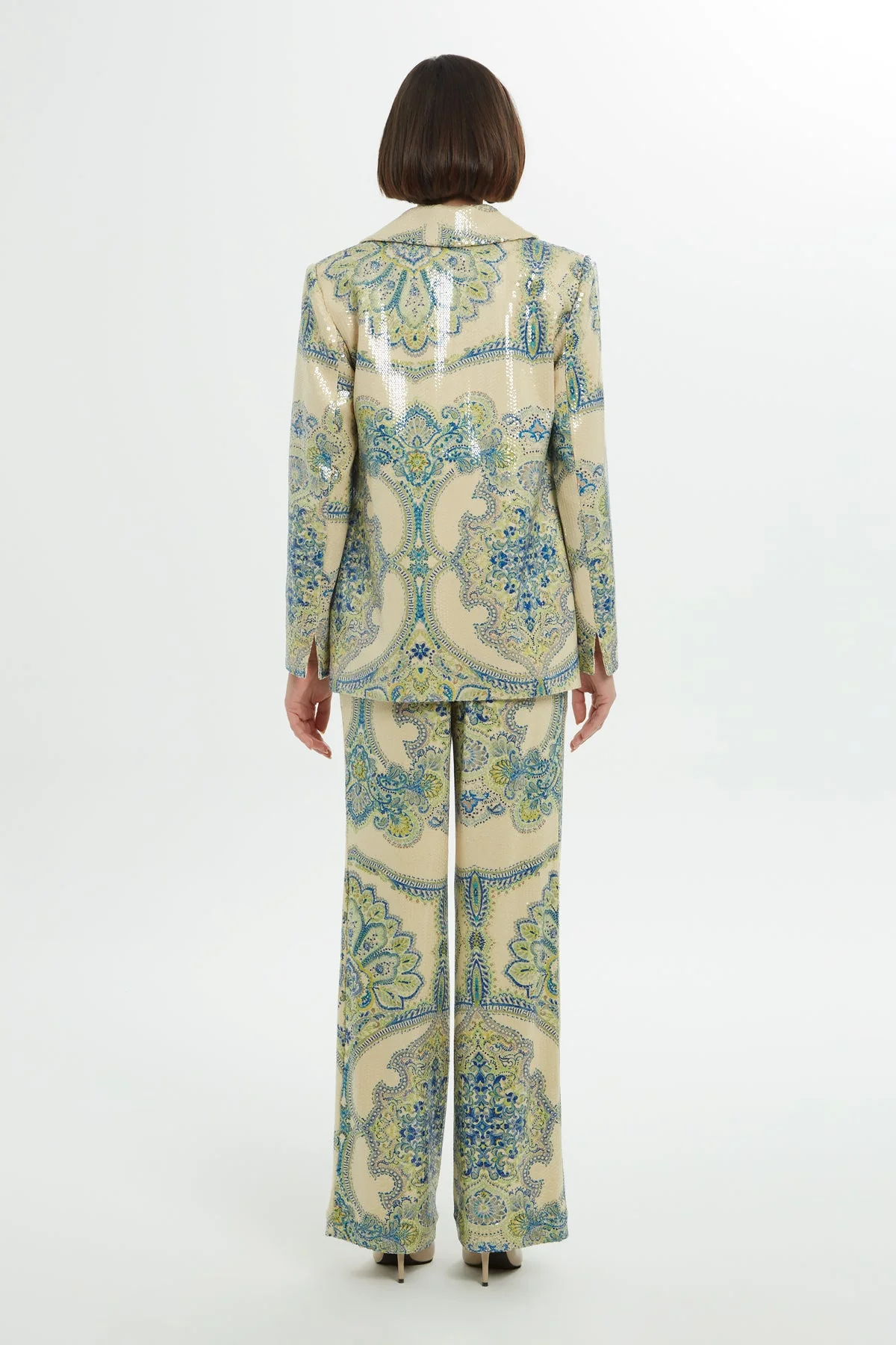 Original-Color Patterned Sequin Jacket - Image 4