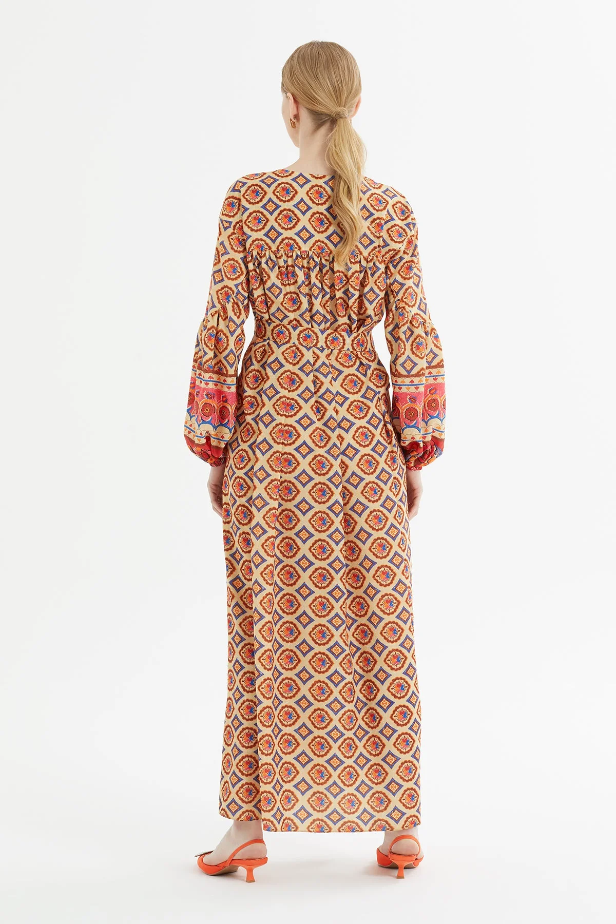 Printed Flared Dress with Belt Detail - Image 3