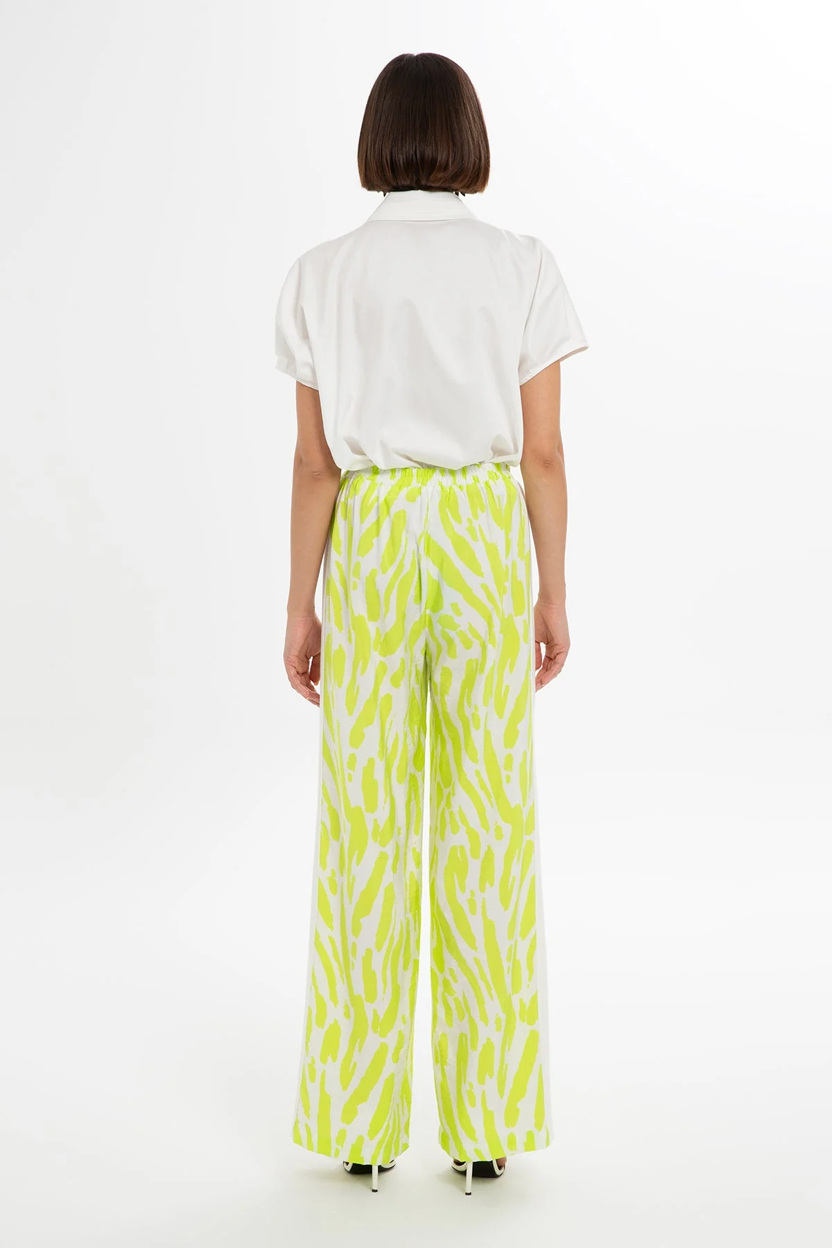 Printed Green Relaxed-Fit Pants - Image 4