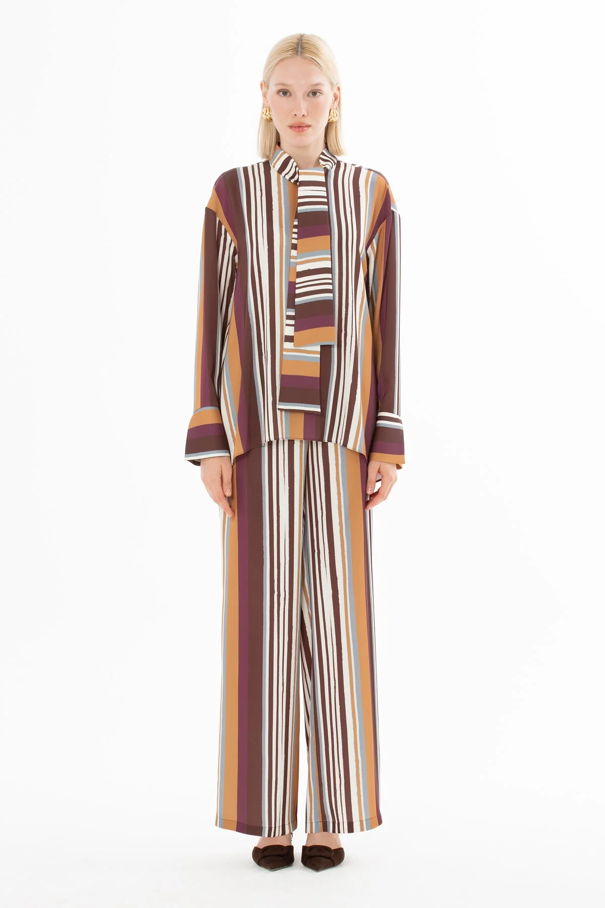 Printed Shirt and Trousers Suit