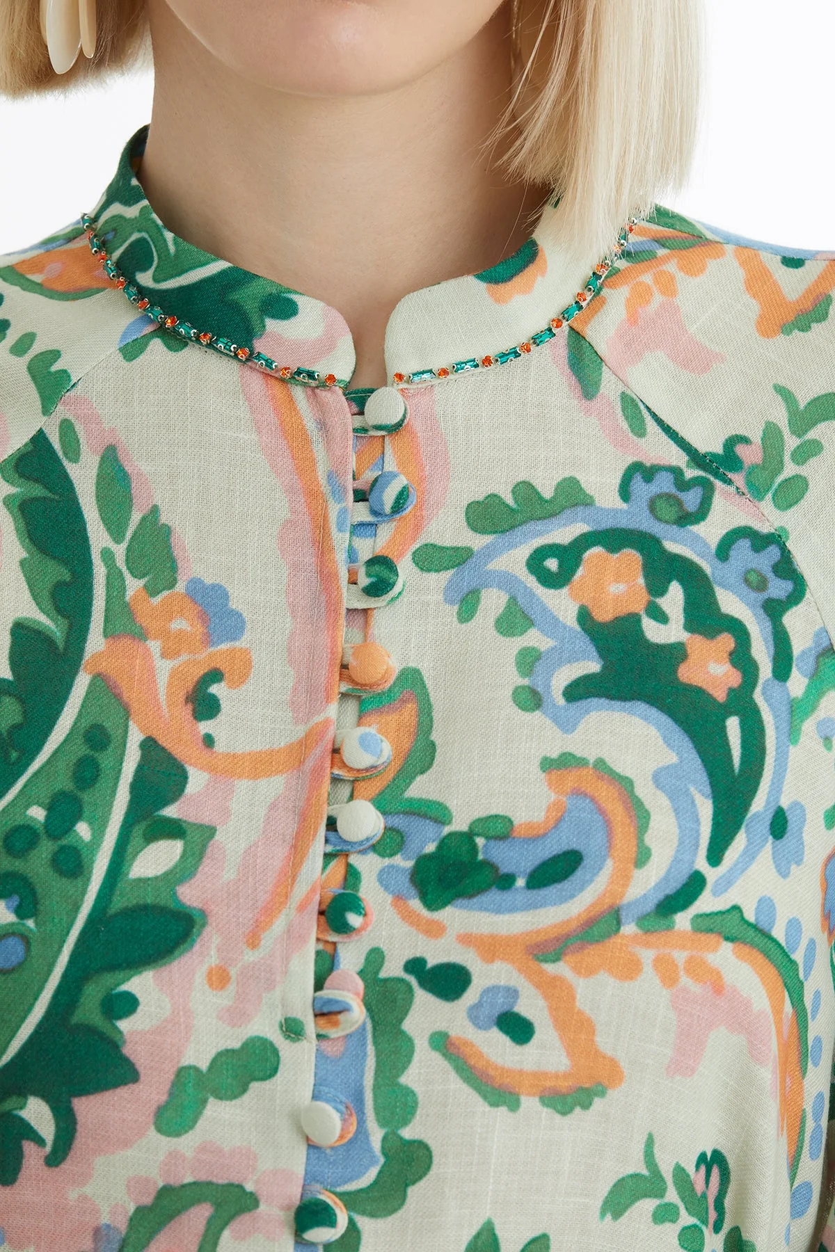 Puff Sleeve Embroidered Dress - Image 3