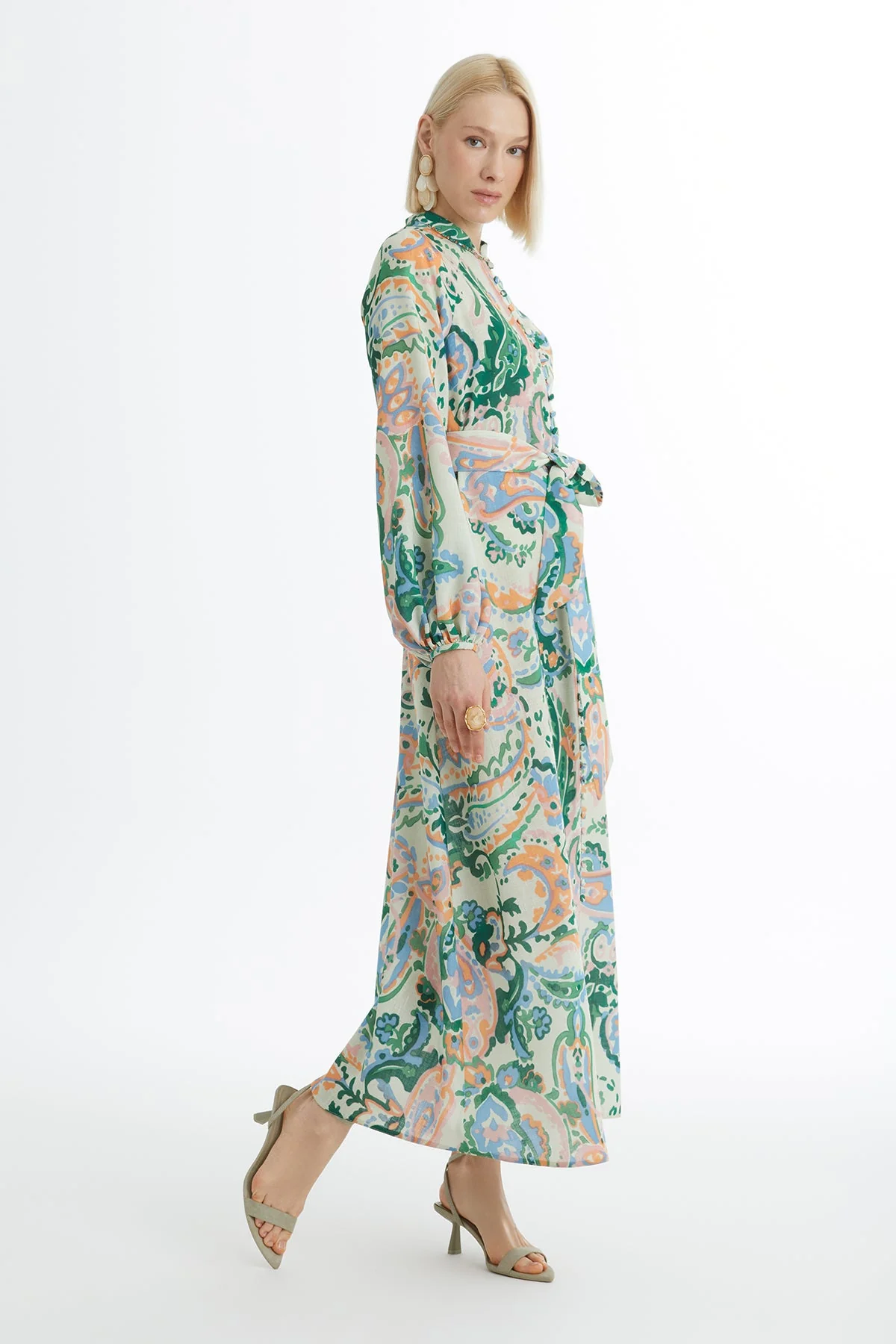 Puff Sleeve Embroidered Dress - Image 4