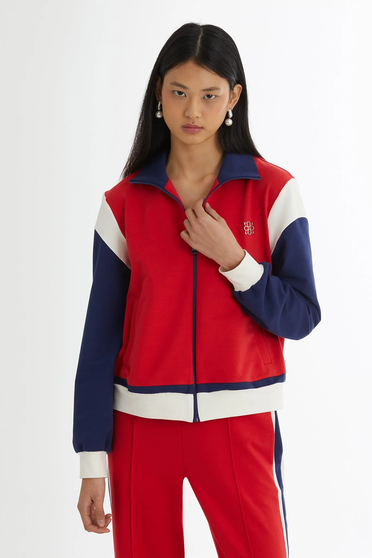 Red Metal Accent Sweat Set - Image 2