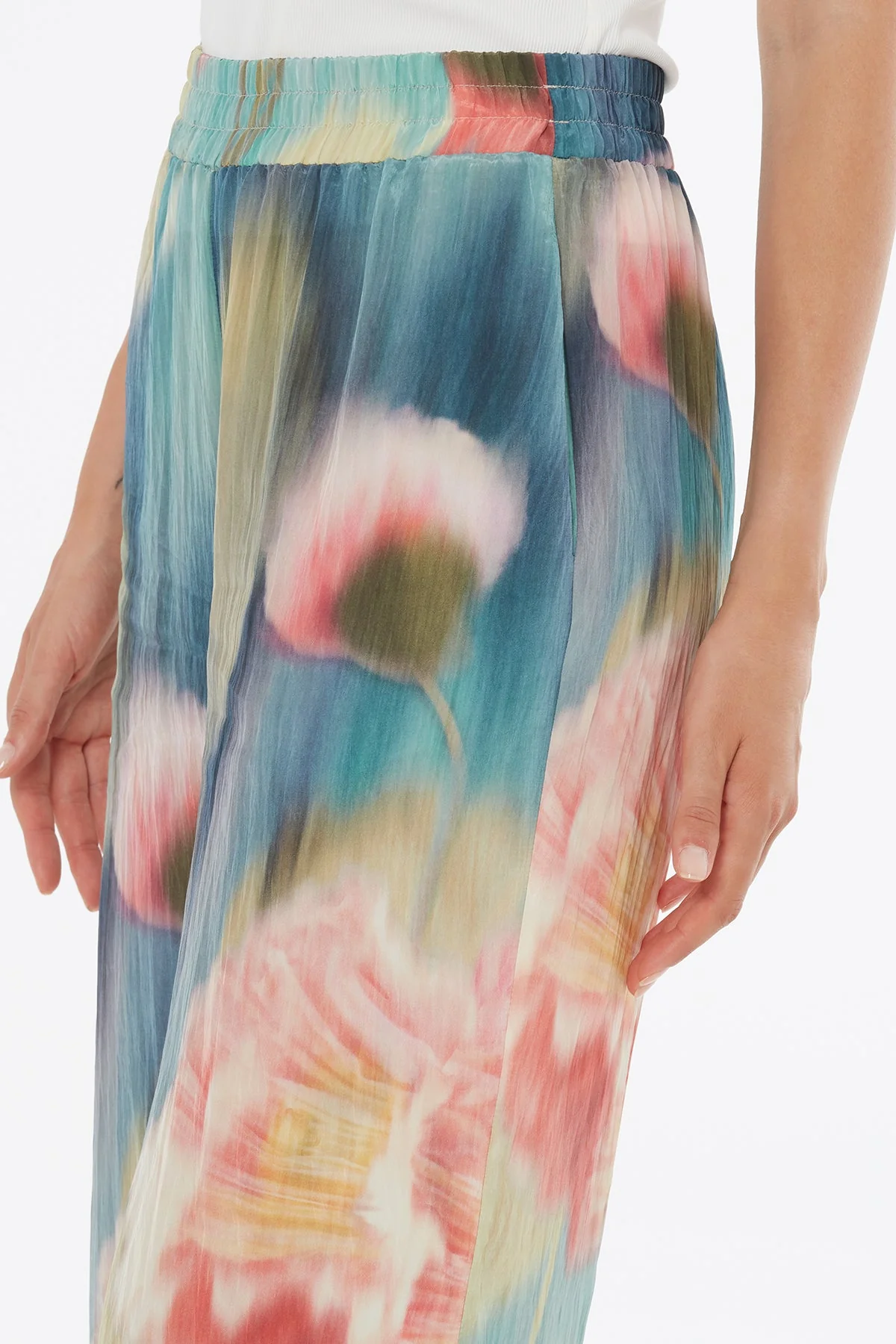 Relaxed Printed Drawstring Trousers - Image 2