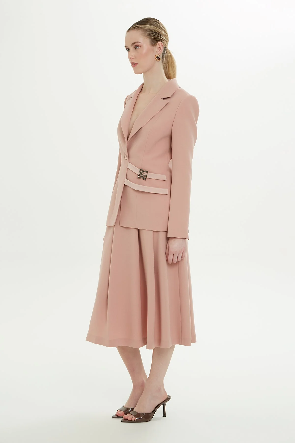 Salmon Front-Band Detail Jacket - Image 3