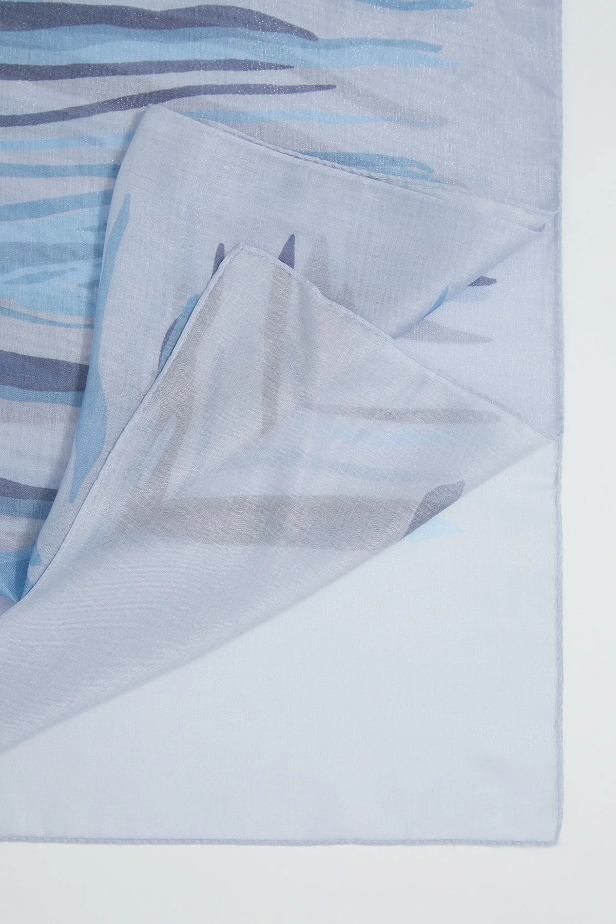 Stripe Patterned Shawl - Image 3