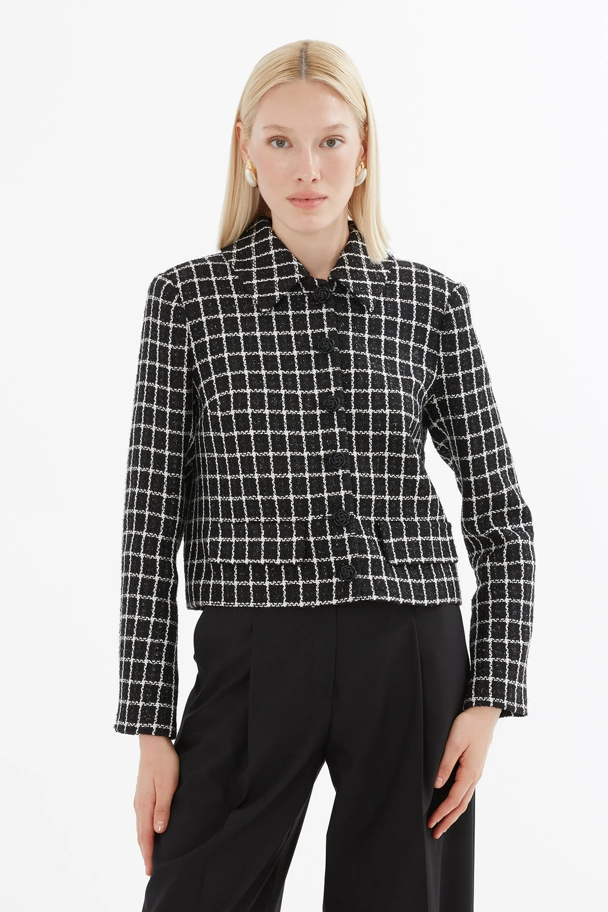 Suit with Jacket with Single Closure and Palazzo Pants - Image 3