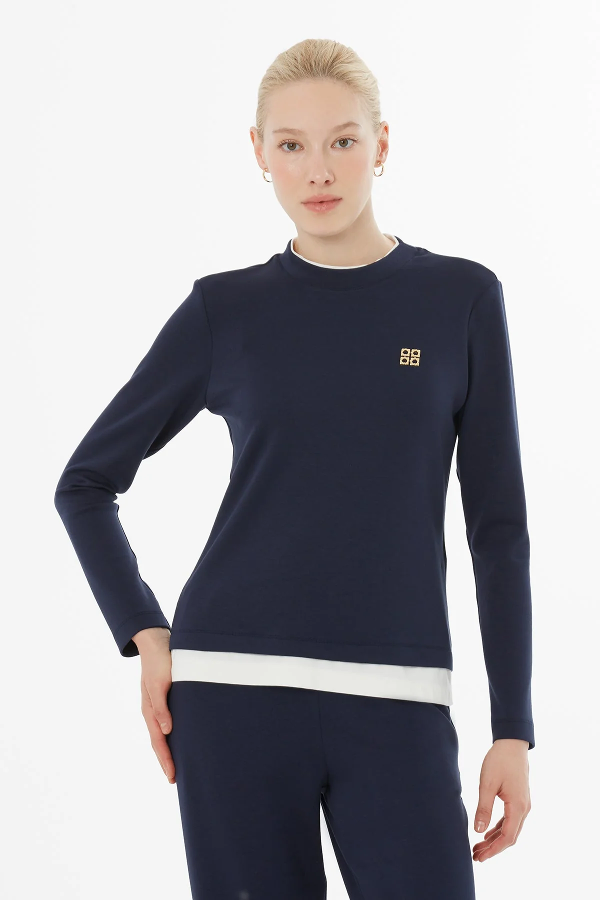 Tracksuit Set with Panel Hem and Elastic Waist - Image 3