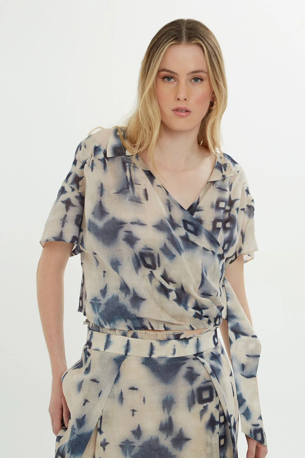 V-Neck Patterned Blouse - Image 3