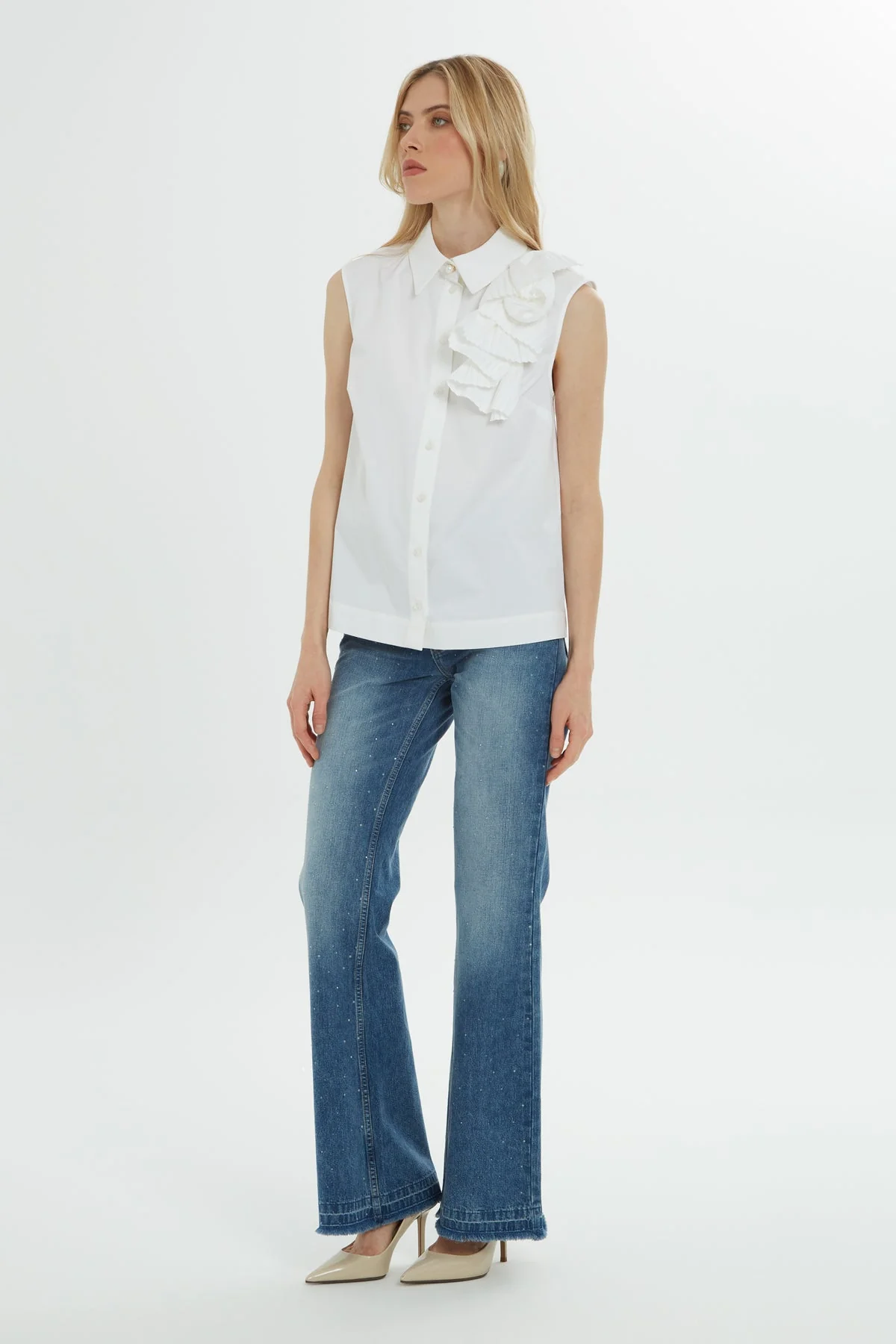 White Accessory-Collar Cotton Shirt - Image 4