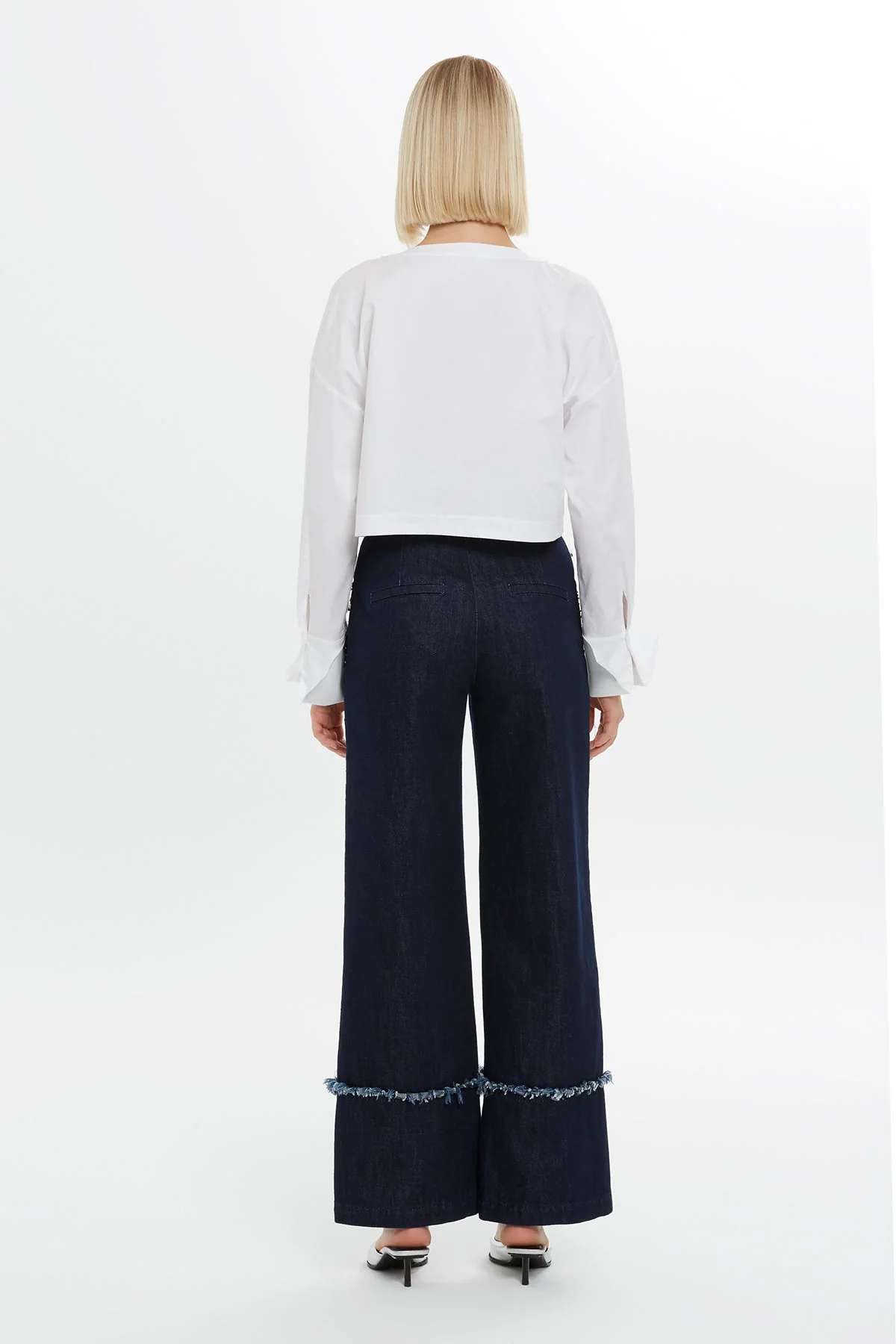 White Beaded Collar Detail Blouse - Image 6