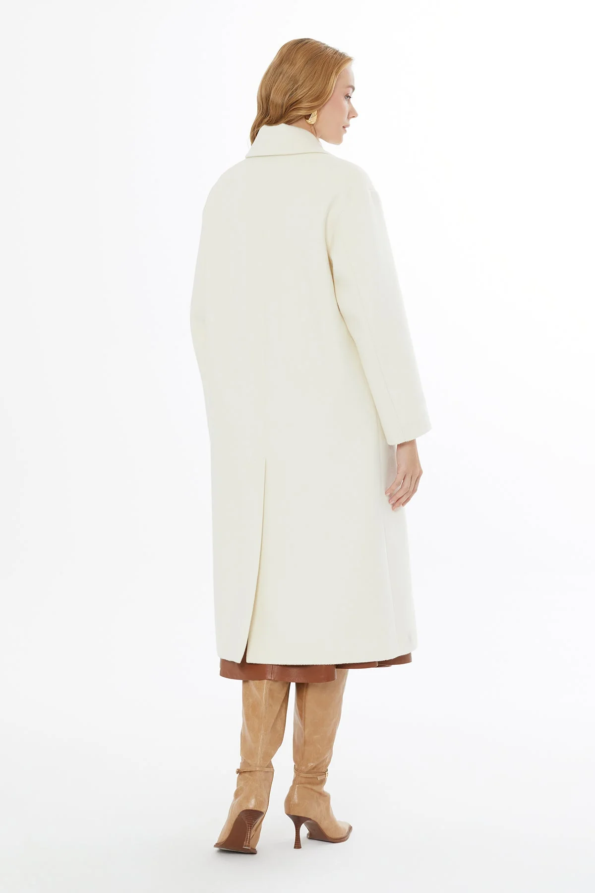 White Coat with Back Slit - Image 5
