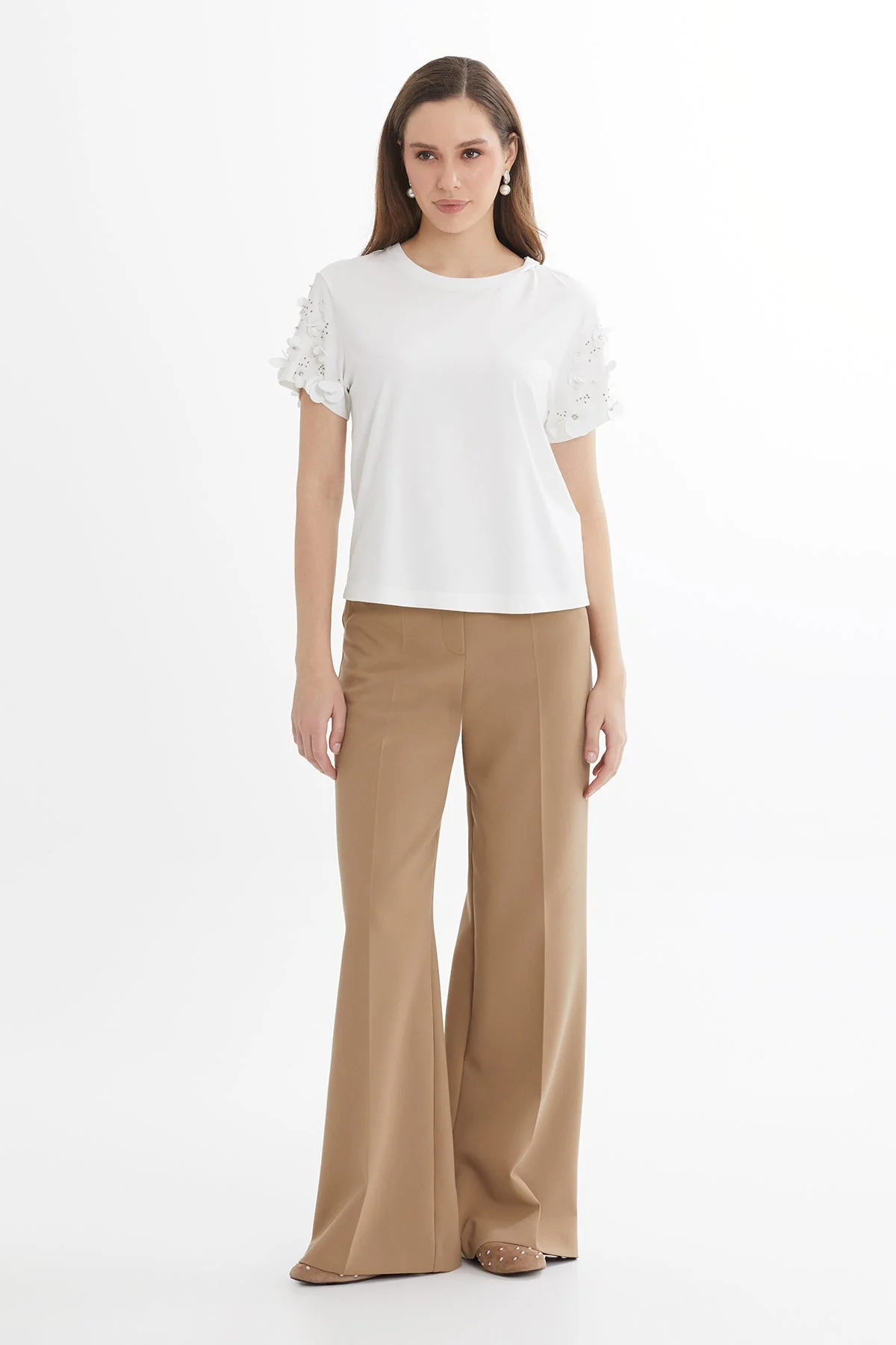 White Short-Sleeve Embroidered T-Shirt