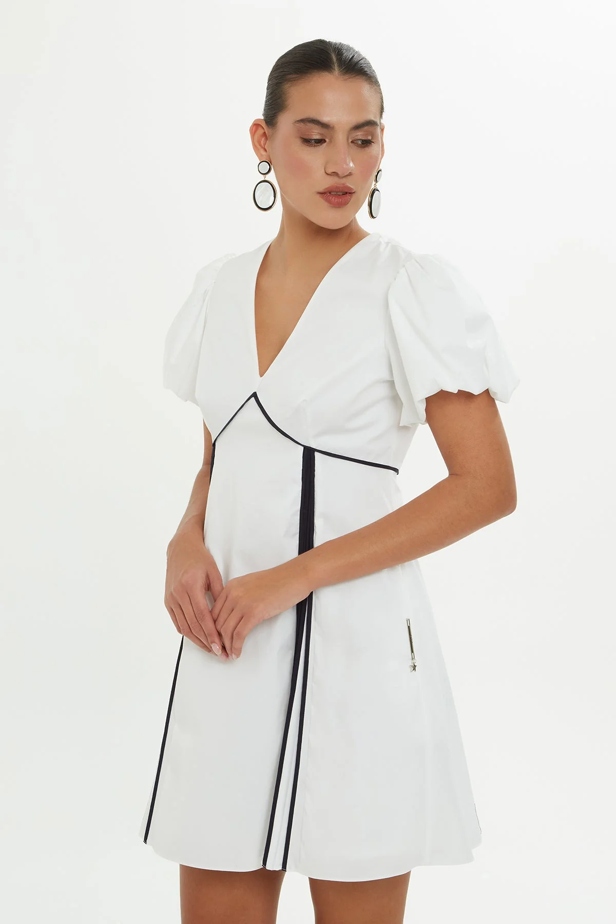 White Short-Sleeve Mini Dress - Image 3