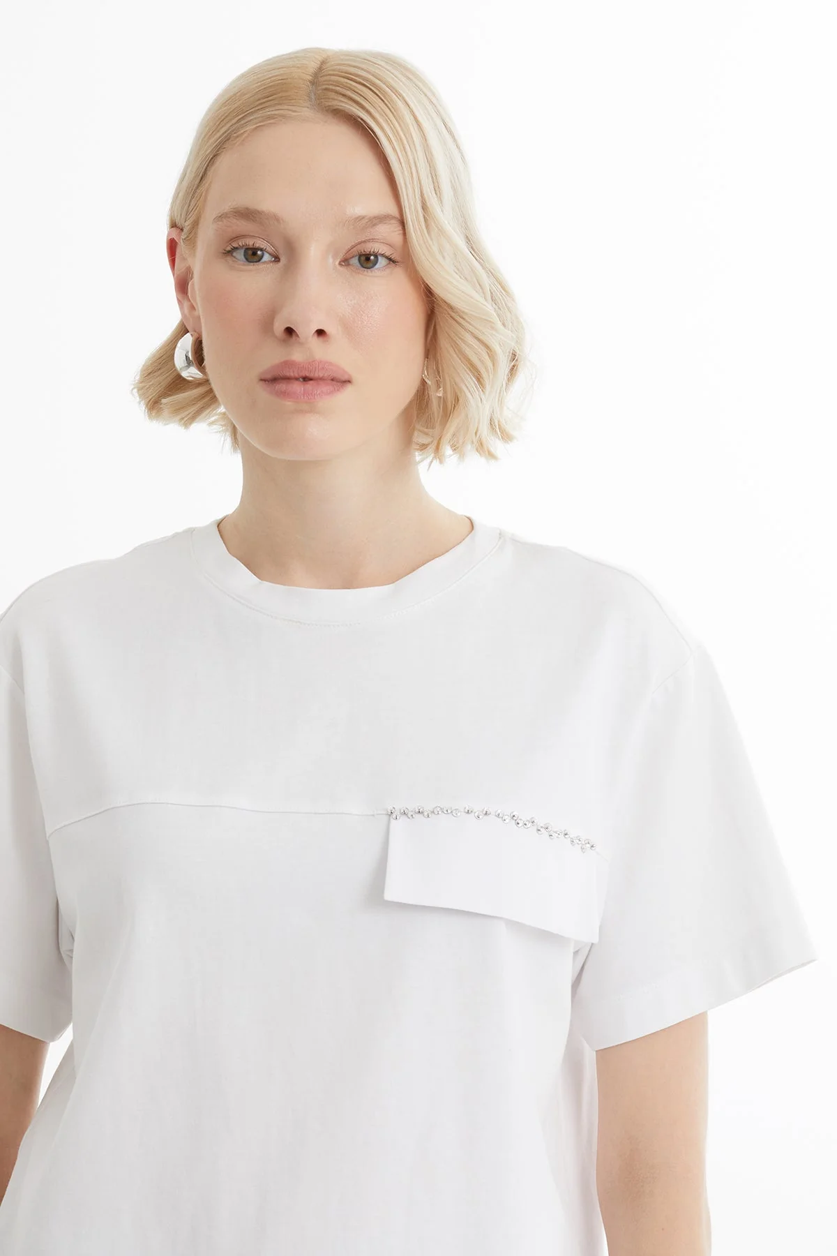 White T-Shirt with Beaded Pocket Flap Detail - Image 3